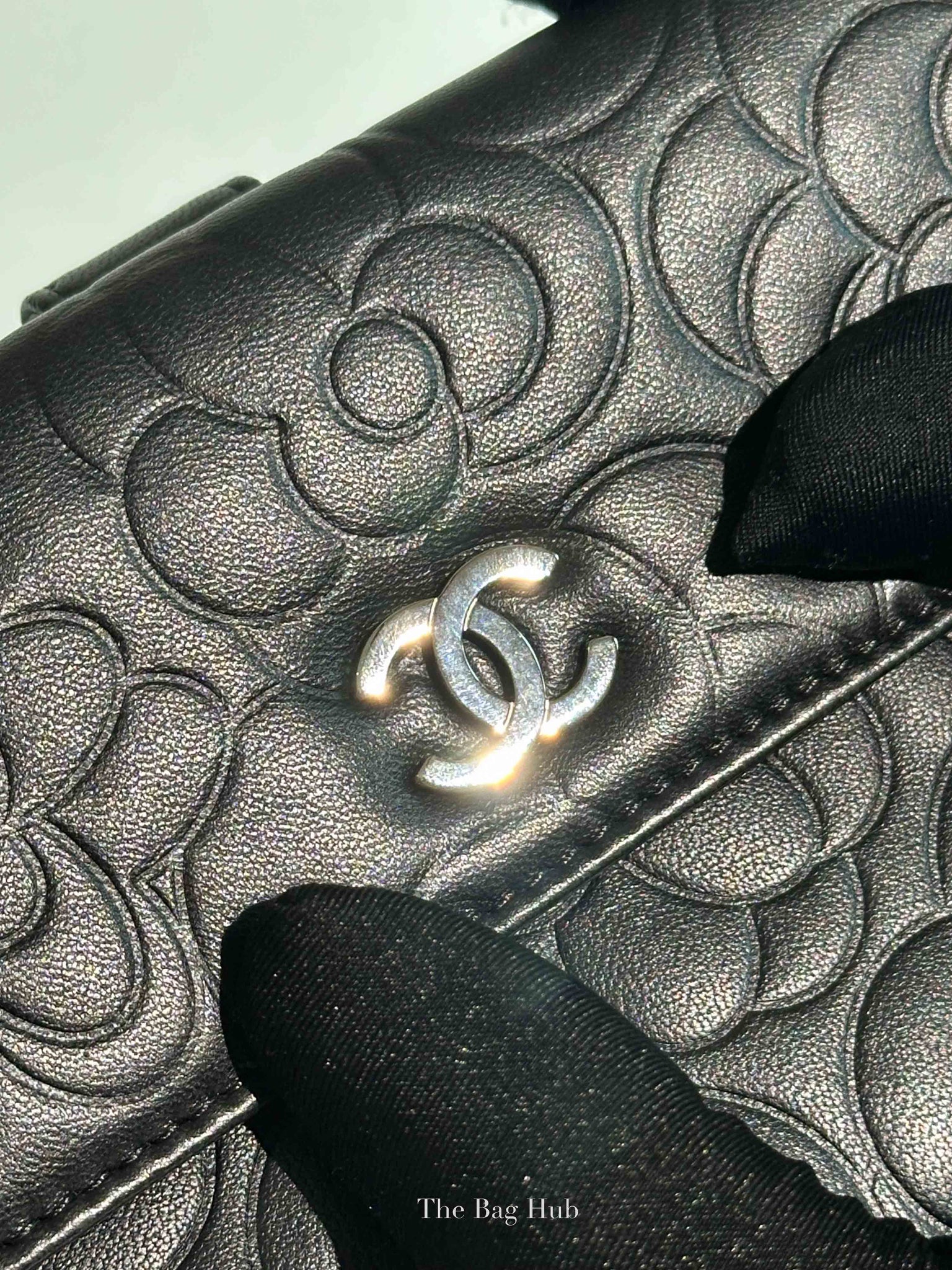 Chanel Black Leather Camellia Long Wallet