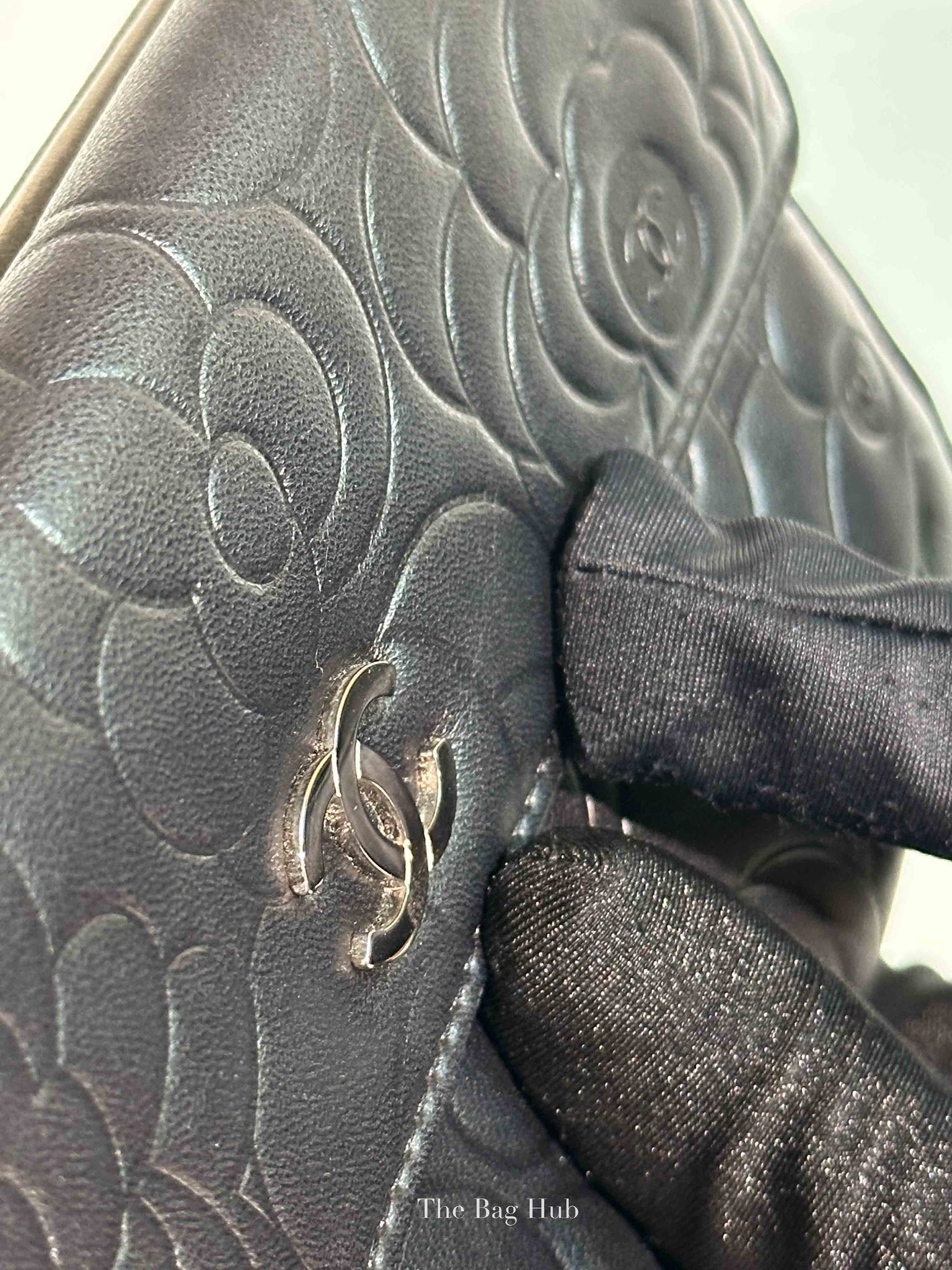Chanel Black Leather Camellia Long Wallet