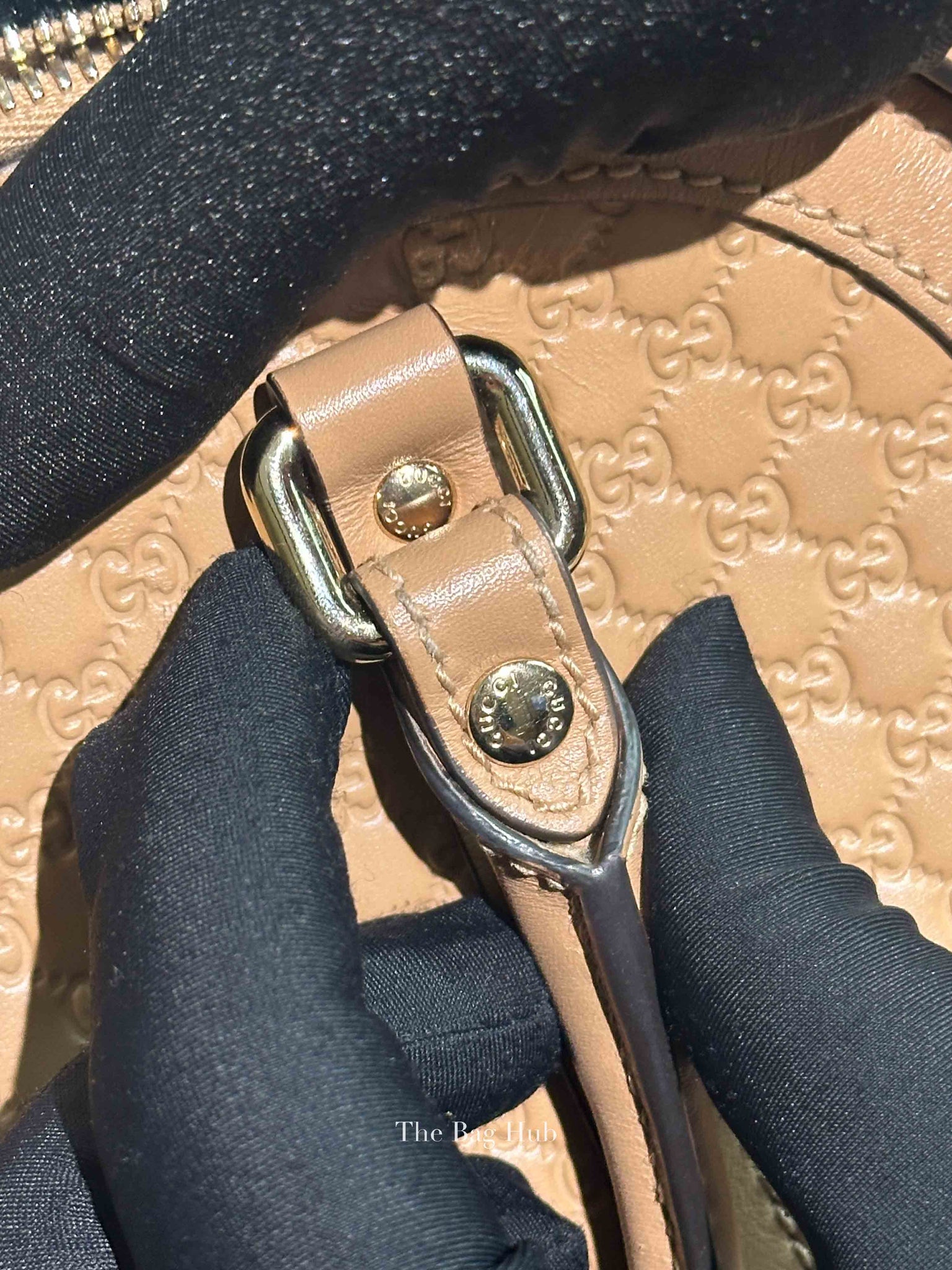 Gucci Camelia Leather Microguccissima Mini Dome Bag