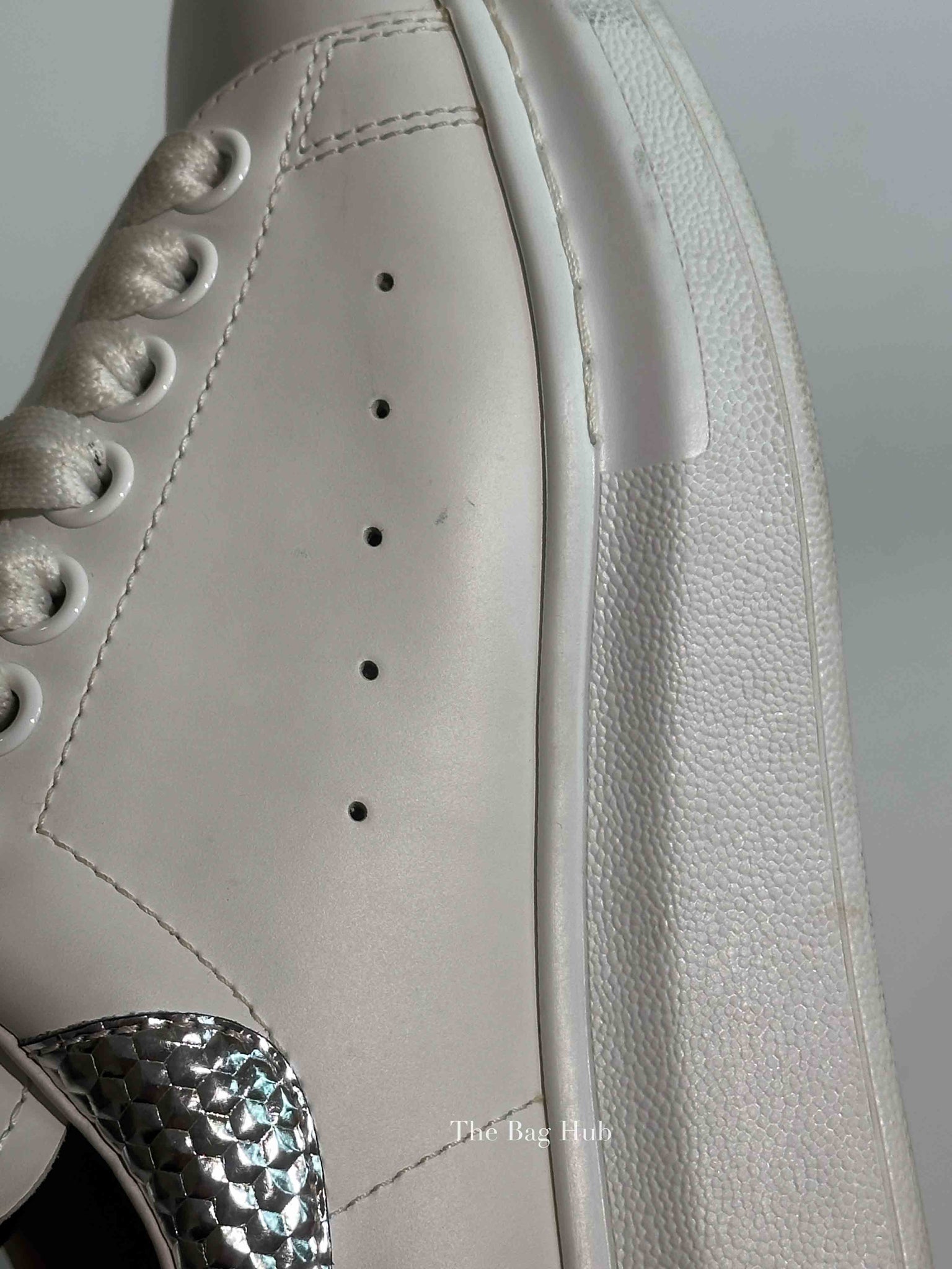 Alexander McQueen White/Silver Leather Oversized Sneakers Size 35