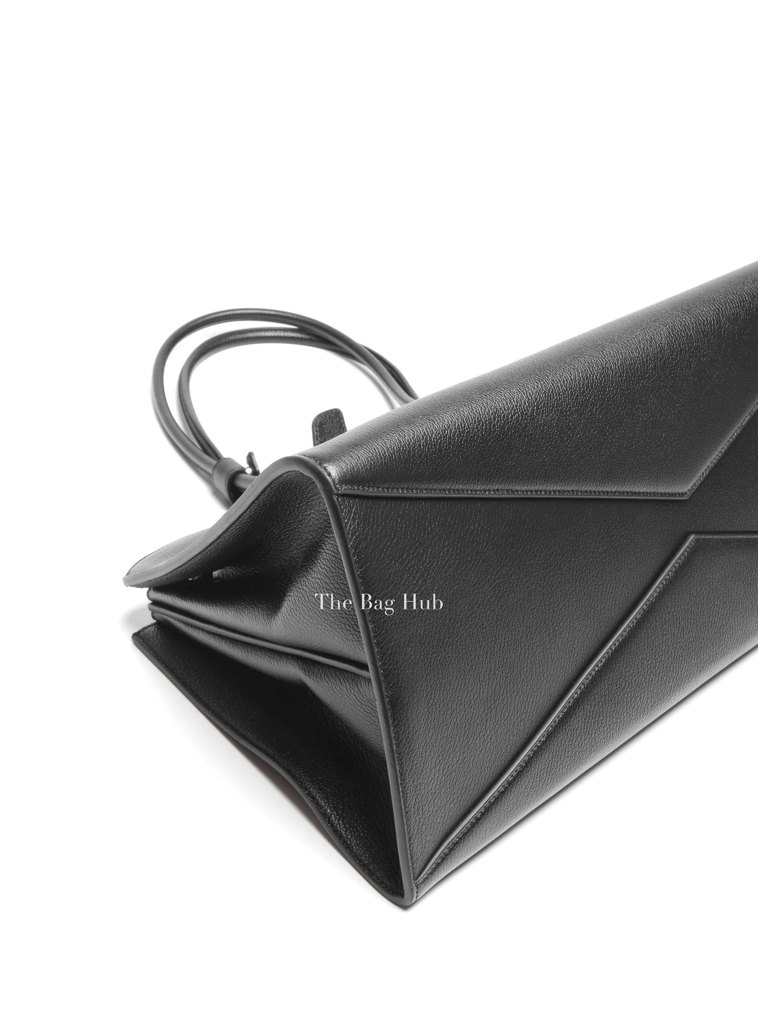 Alaia Black Shiny Grained Leather Le Teckel Tote Bag