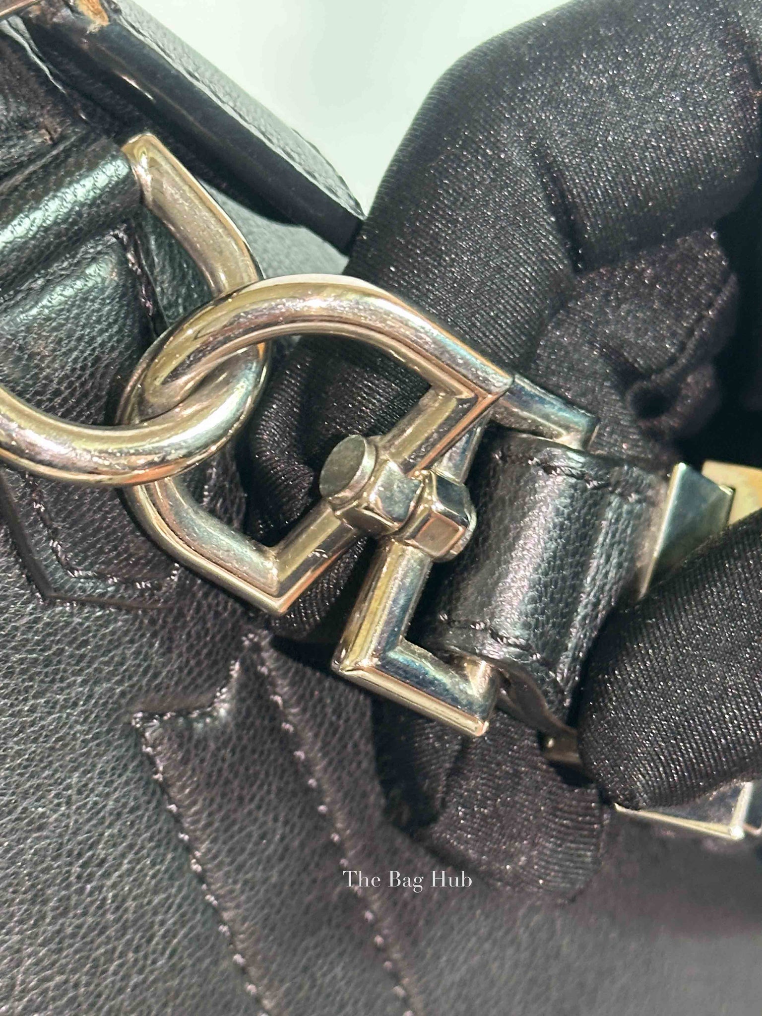 Givenchy Black Leather Antigona Medium Bag
