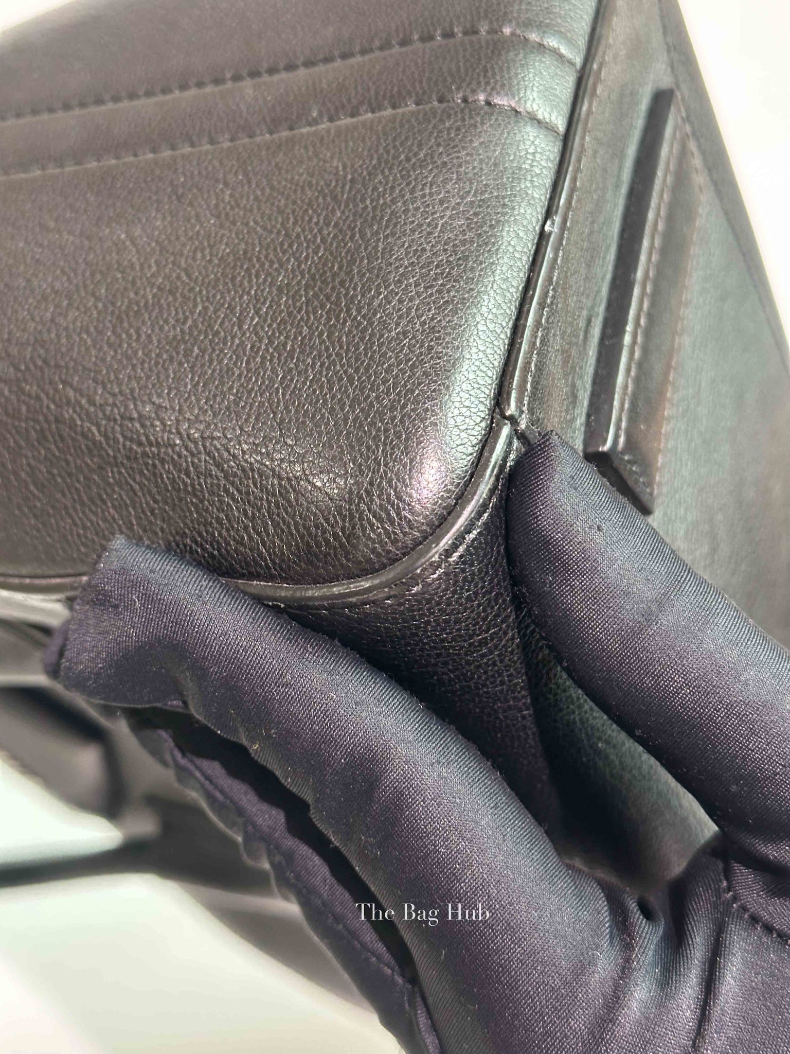 Givenchy Black Leather Antigona Medium Bag