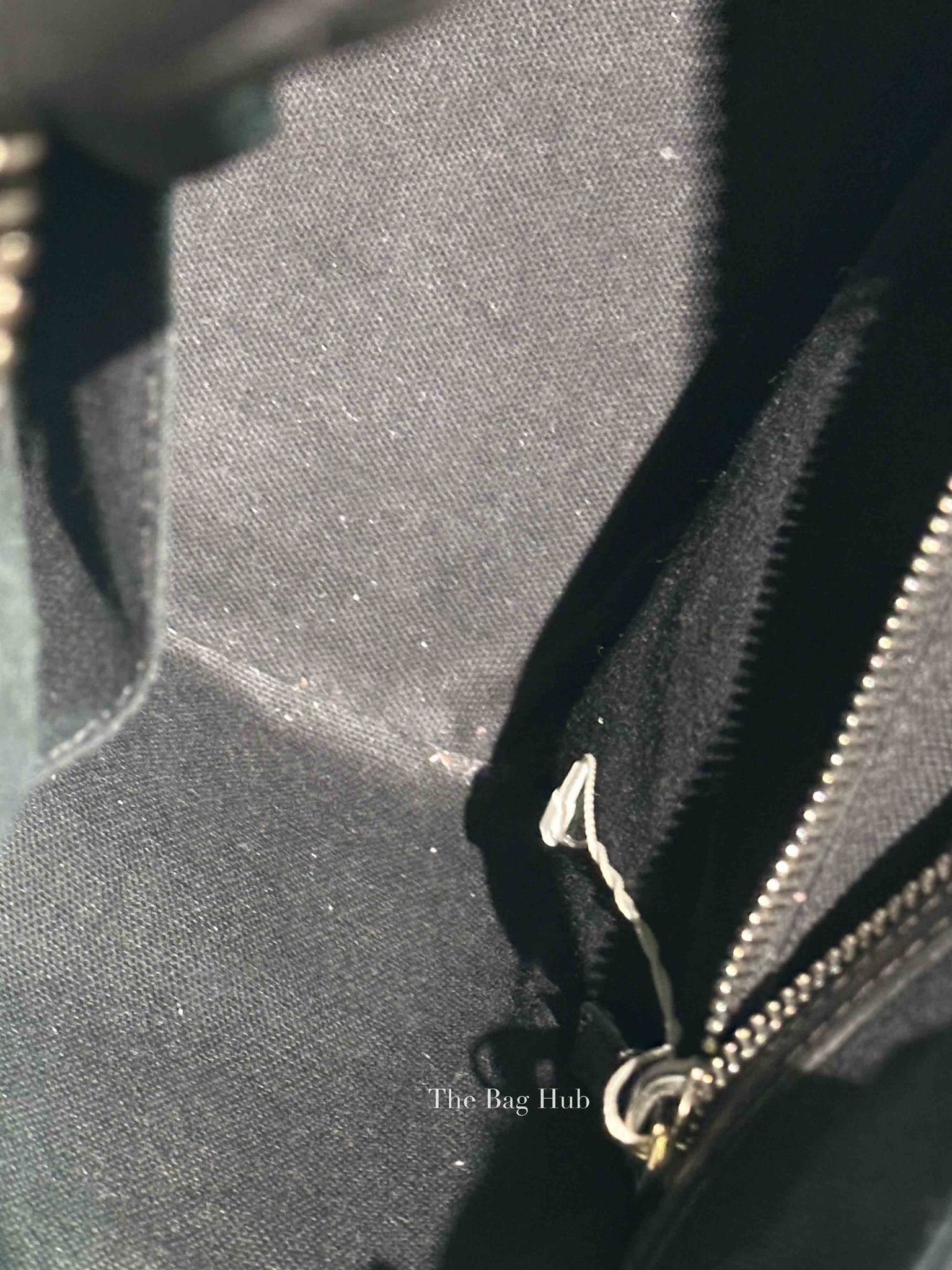 Givenchy Black Leather Antigona Medium Bag