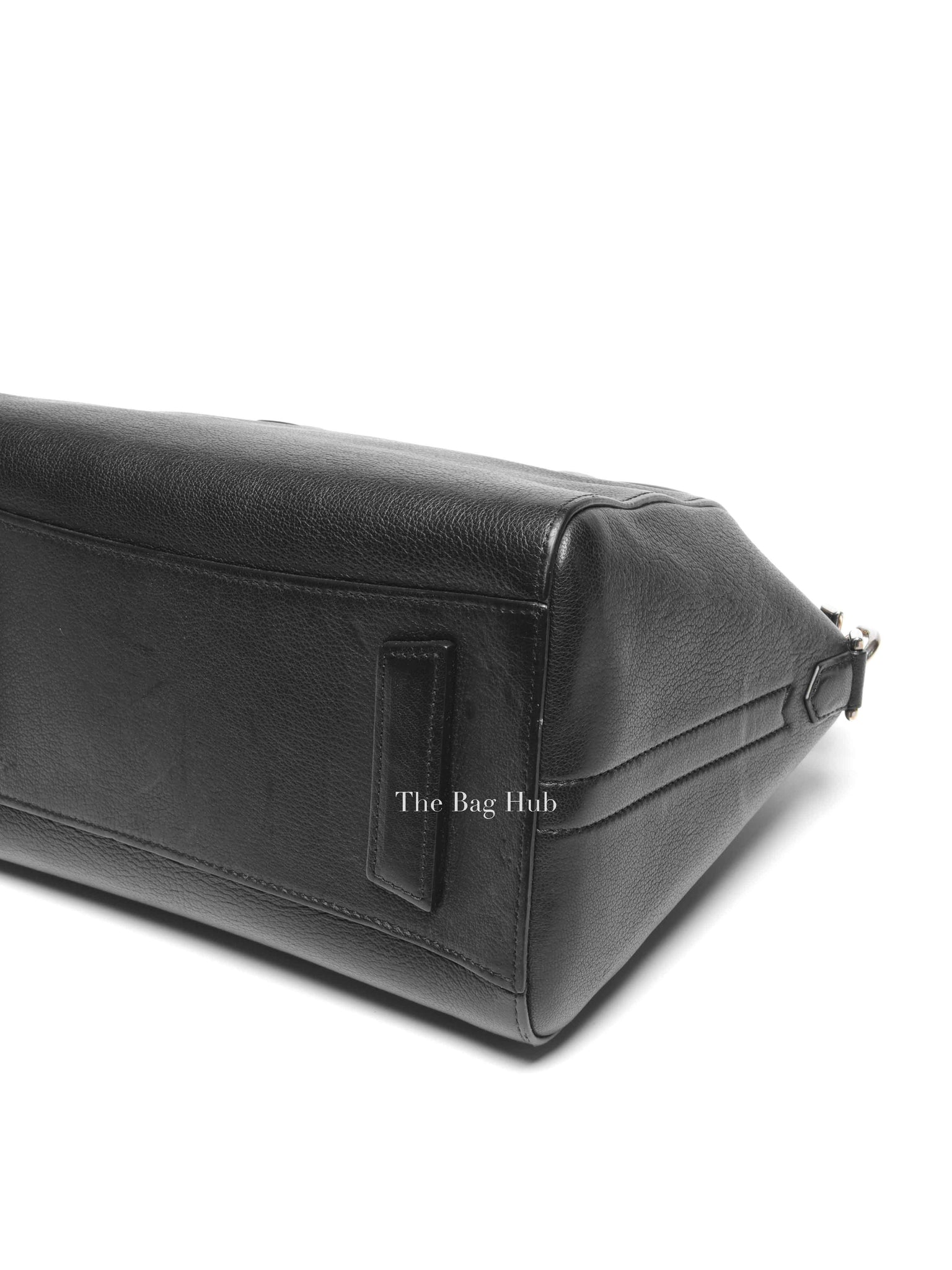 Givenchy Black Leather Antigona Medium Bag