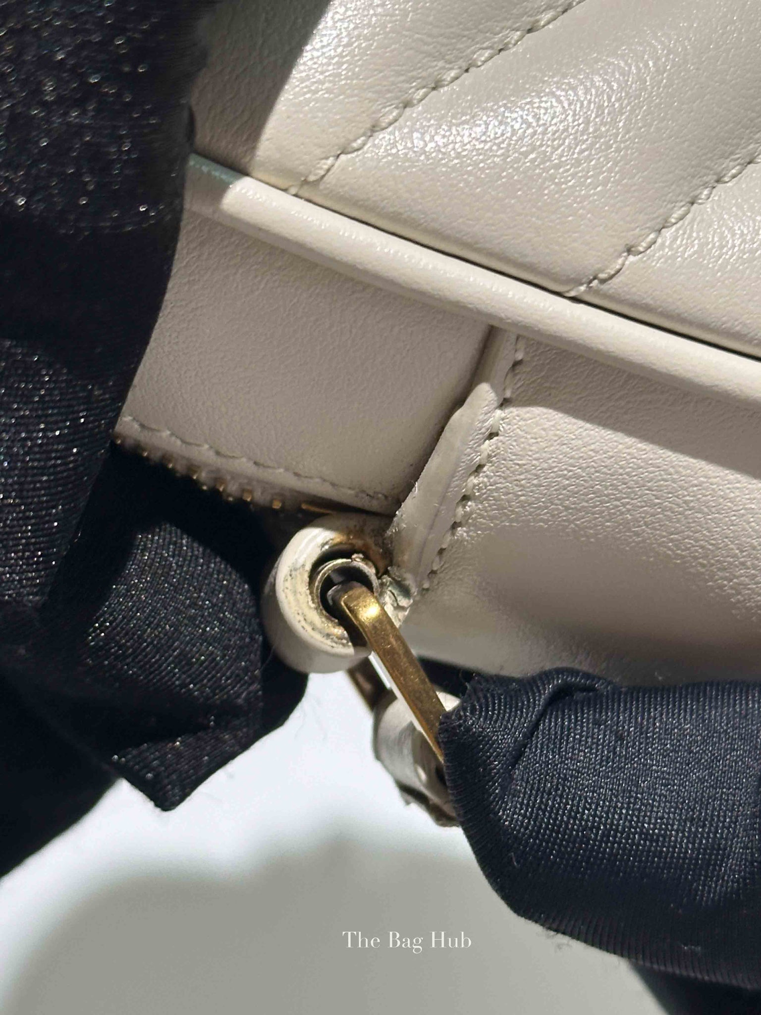 Saint Laurent Crema Soft Leather Quilted Camera Bag