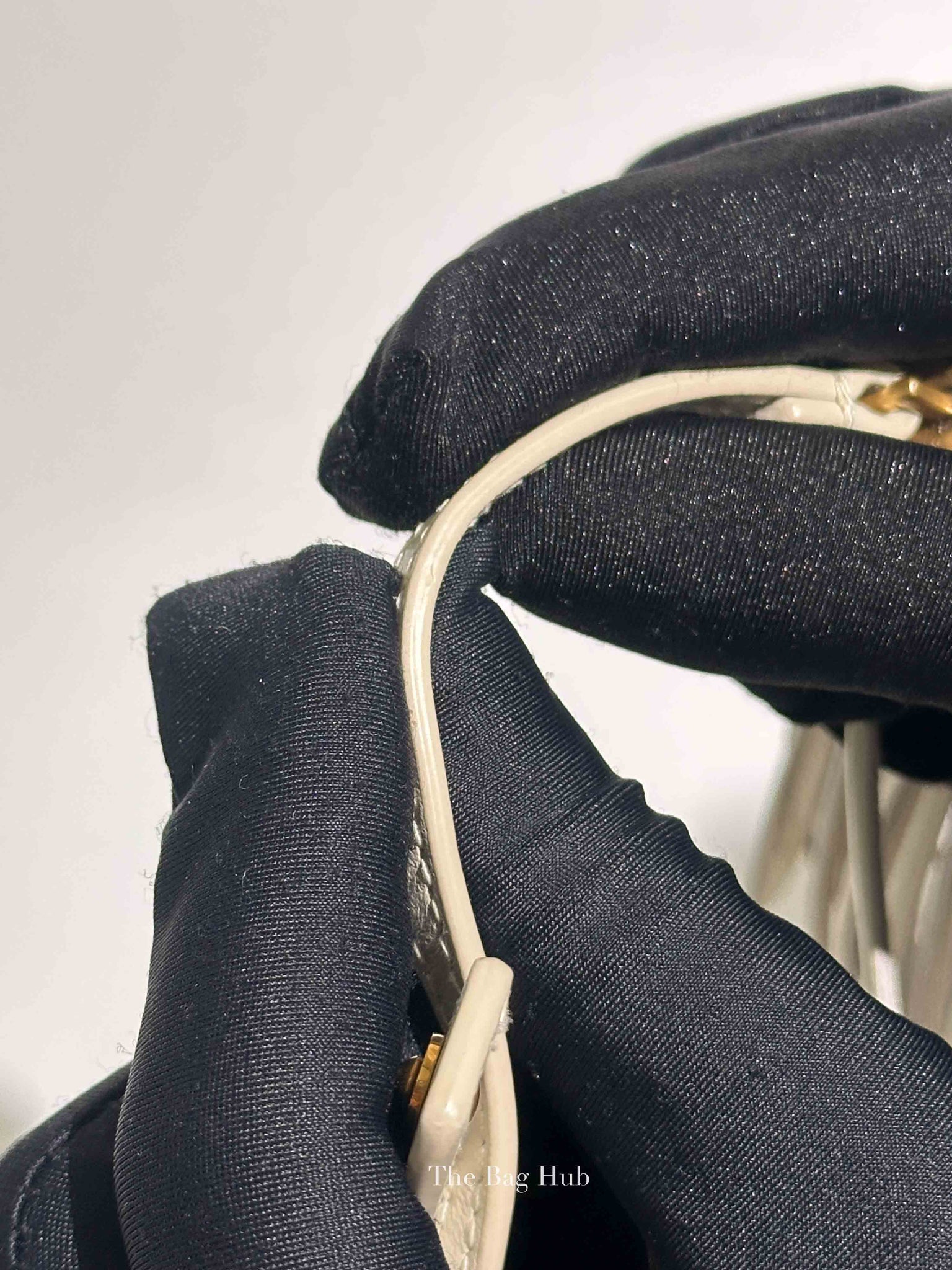 Saint Laurent Crema Soft Leather Quilted Camera Bag