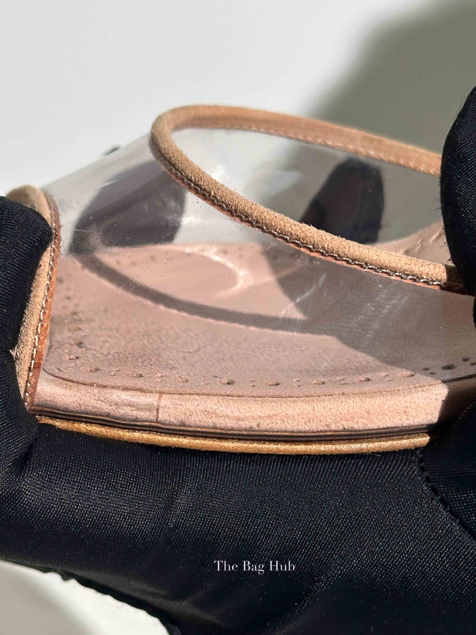 Manolo Blahnik Nude Suade Jadifa Clear Stiletto Mule Sandals Size 37