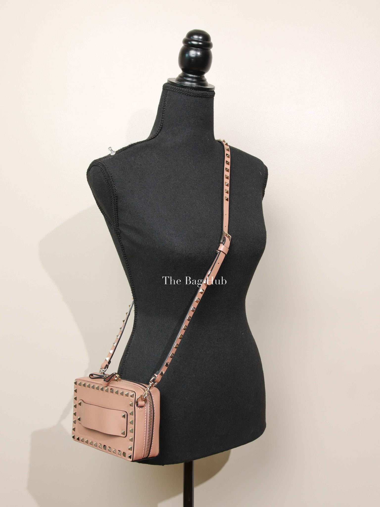 Valentino Beige/Pink Calfskin Rockstud Camera Clutch Crossbody Bag