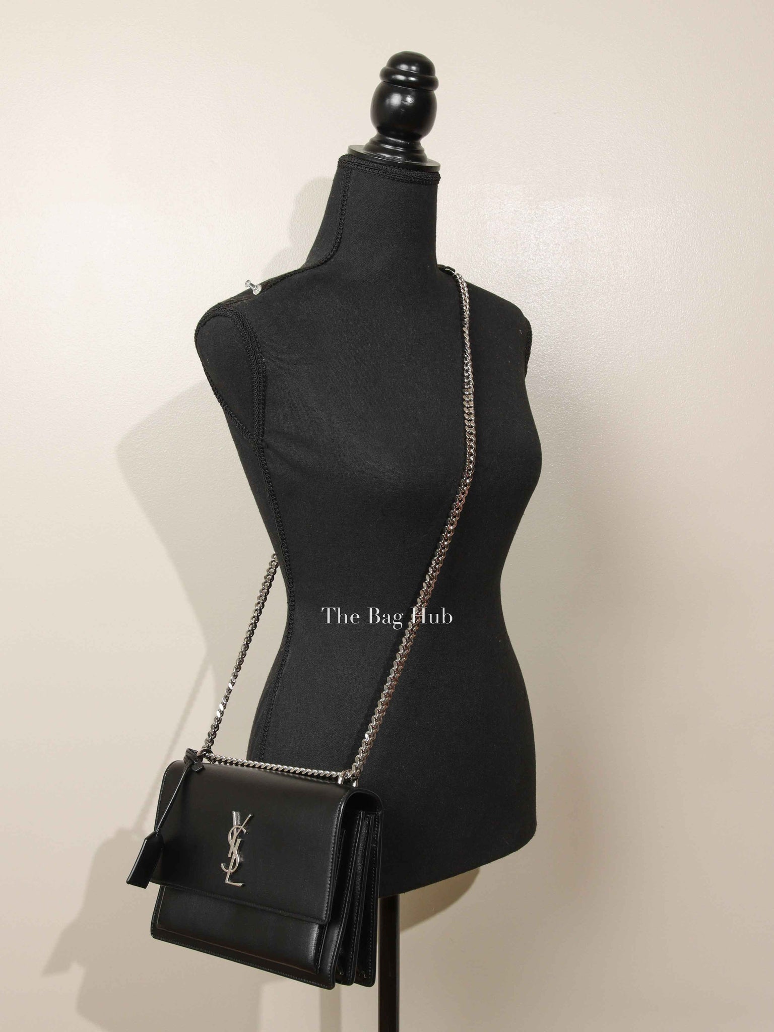 Saint Laurent Noir Smooth Leather Medium Sunset Shoulder Bag SHW