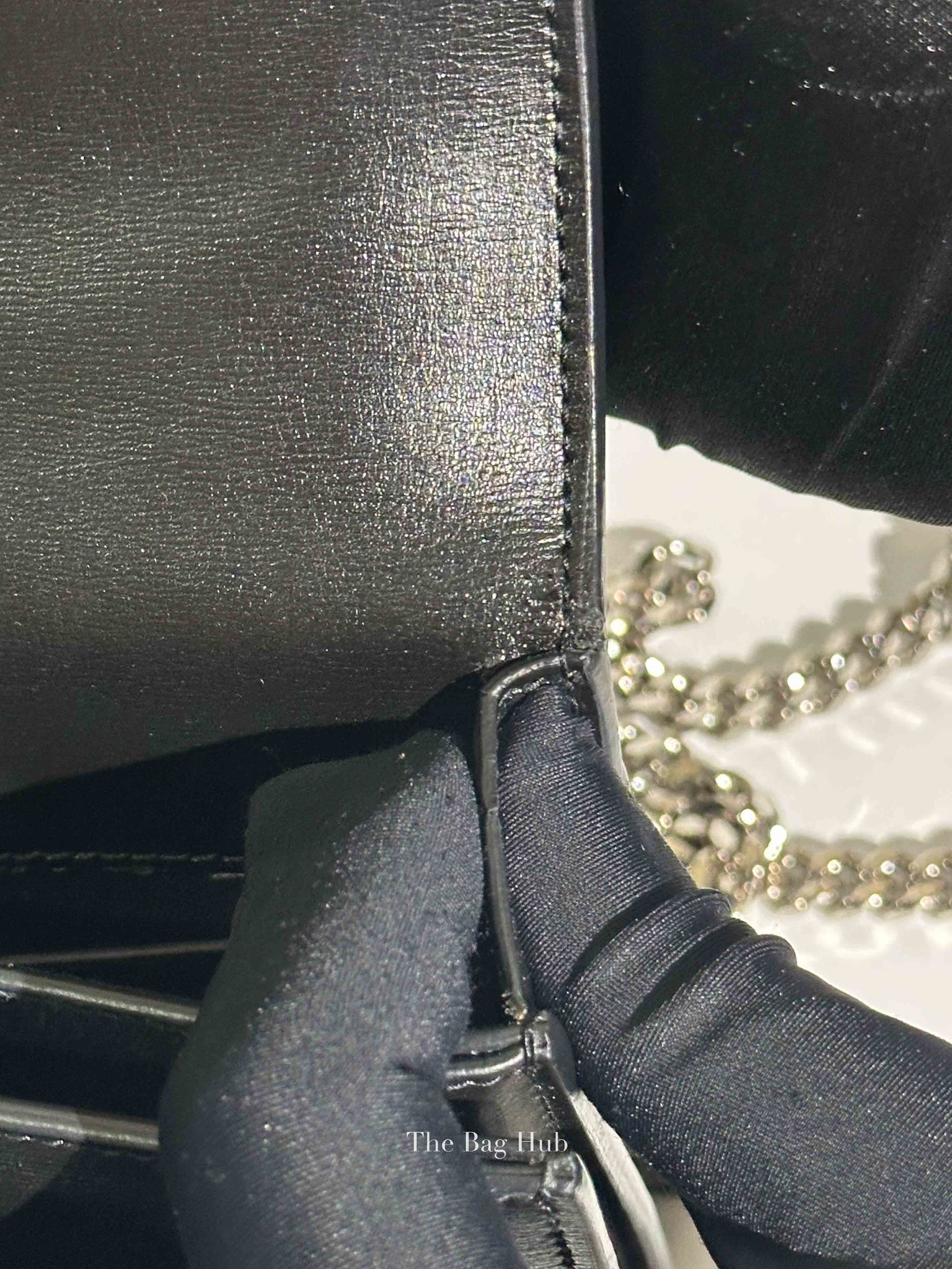 Saint Laurent Noir Smooth Leather Medium Sunset Shoulder Bag SHW
