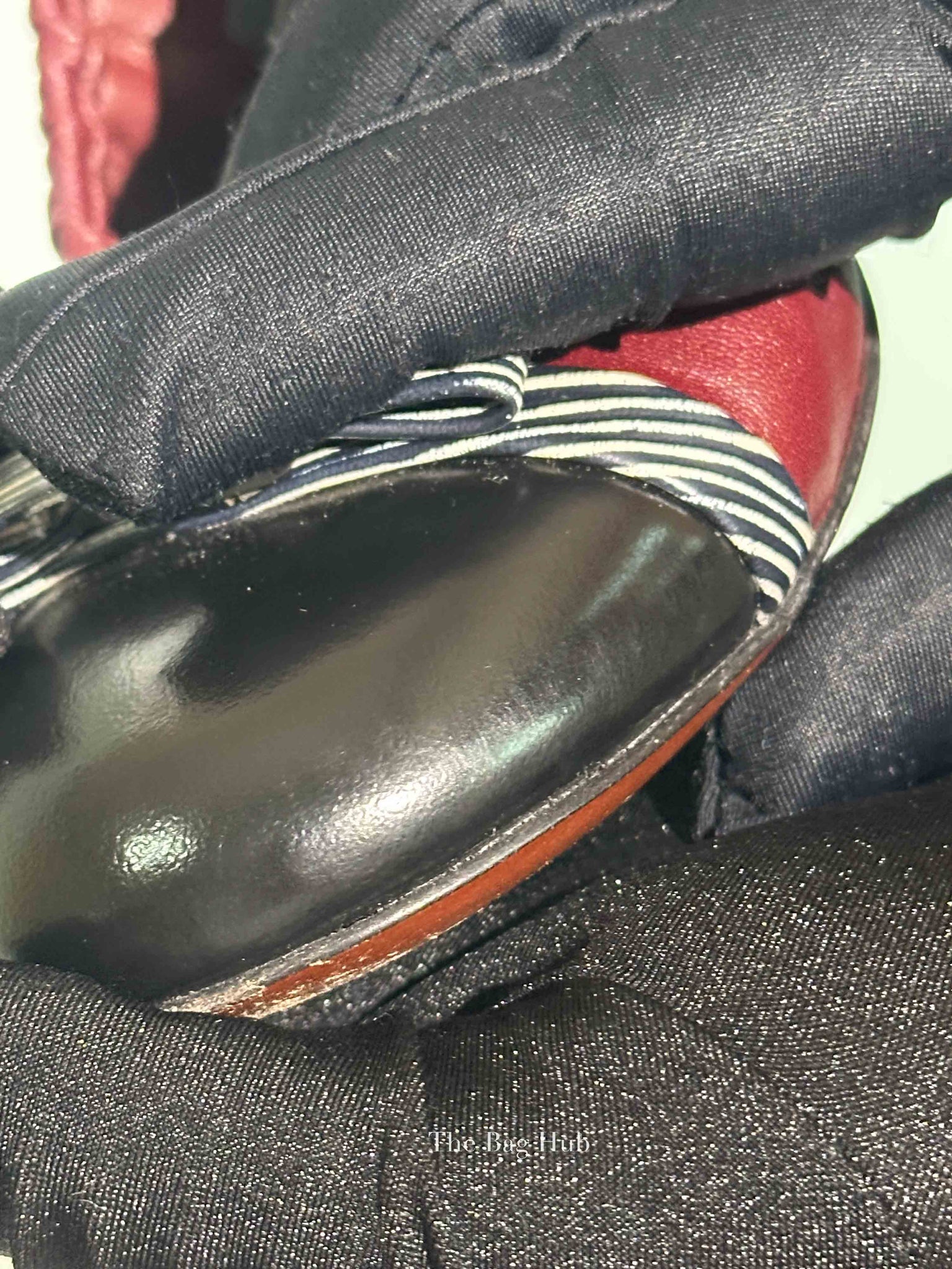 Louis Vuitton Burgundy Leather Elba Scrunch Ballet Flats Size 36.5