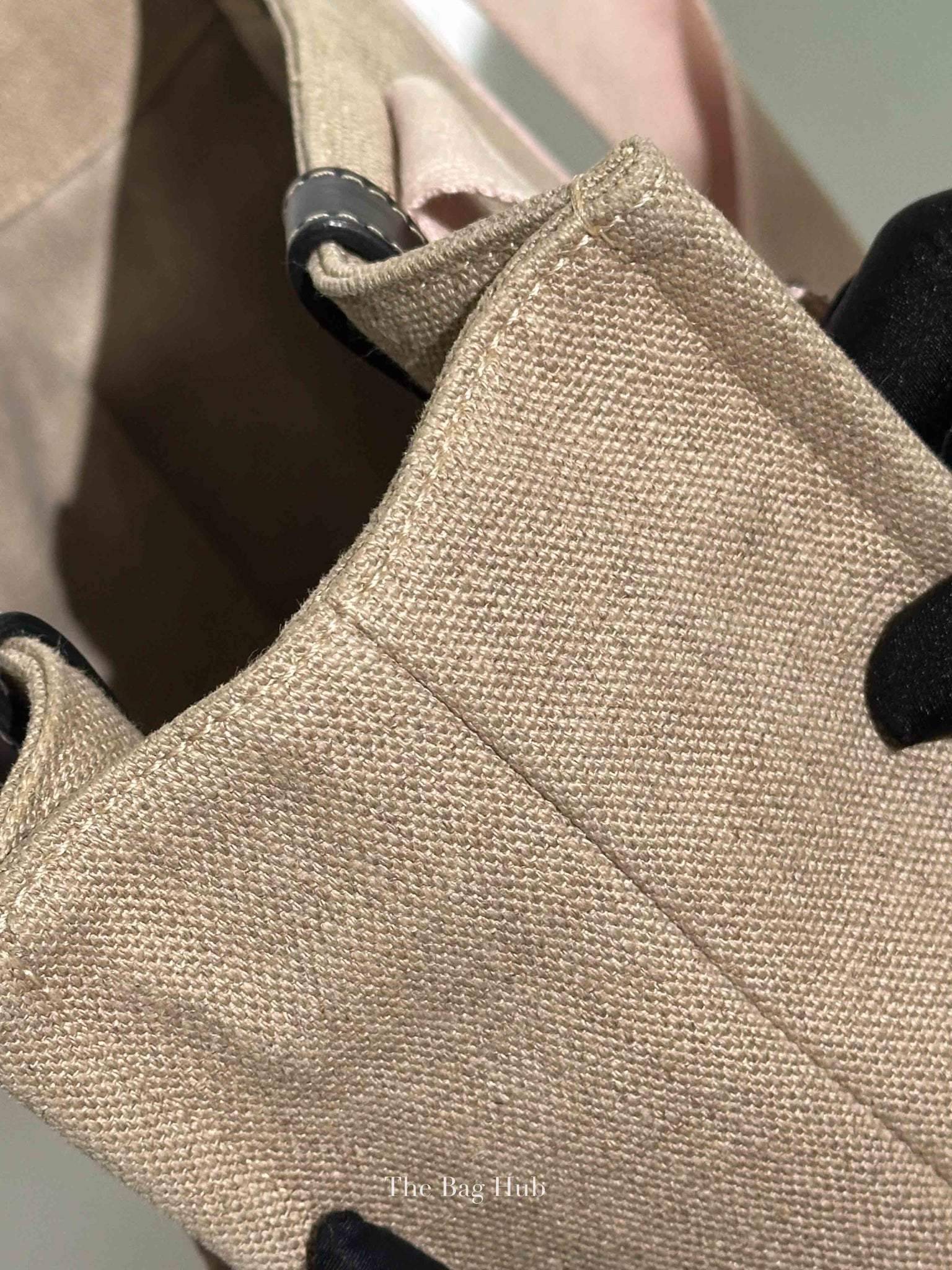 Chloe White/Pink Canvas Medium Woody Tote Bag