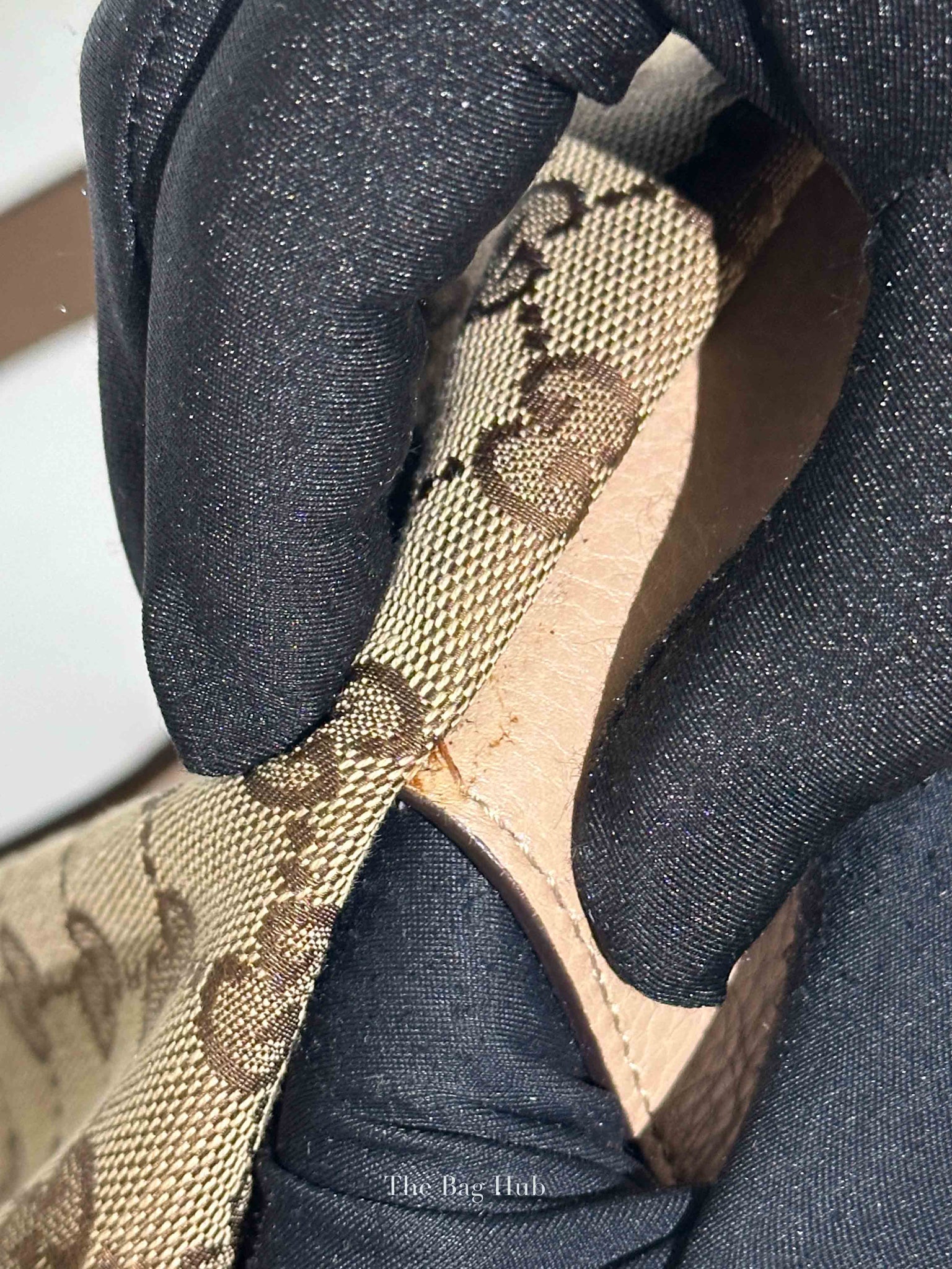 Gucci Beige Canvas GG Dressage Hobo Bag
