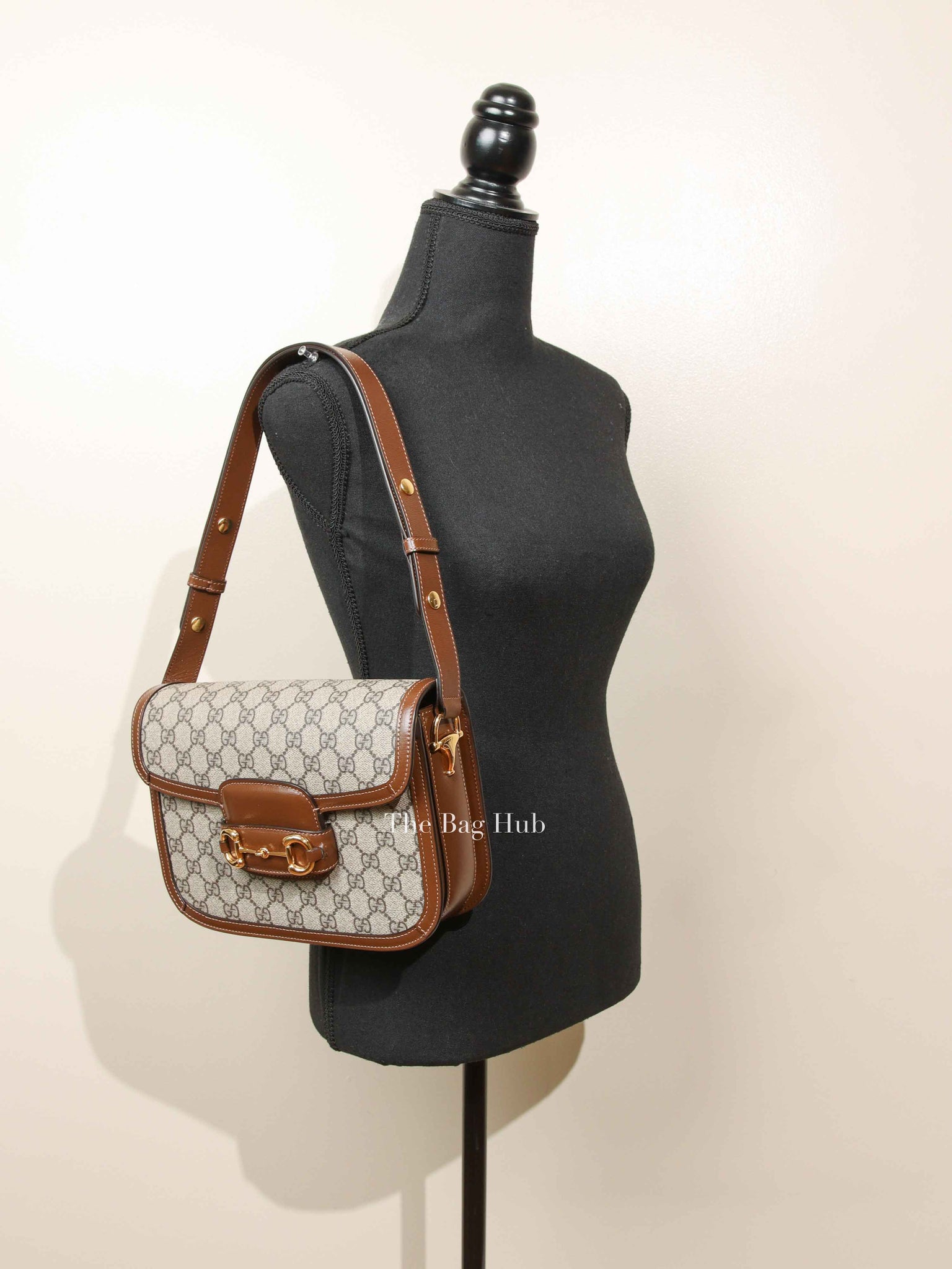 Gucci Brown Canvas GG Supreme Horsebit 1955 Small Shoulder Bag