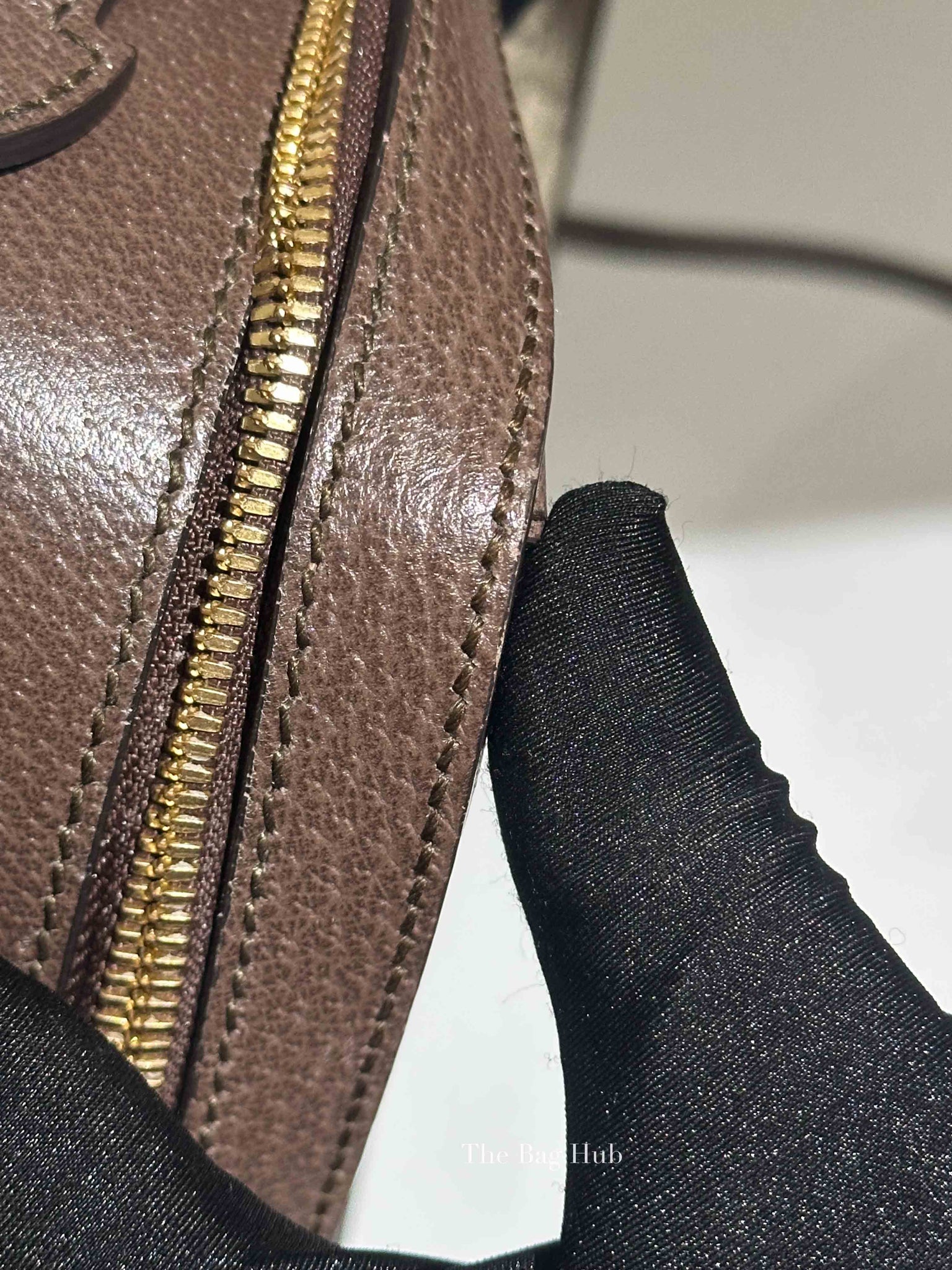 Gucci Brown GG Supreme Ophidia Top Handle Shoulder Bag