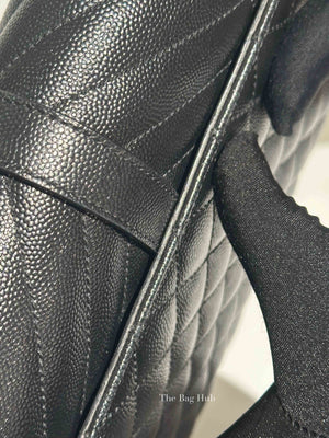 Saint Laurent Black Quilted Grain De Poudre Envelope Medium Chain Shoulder Bag
