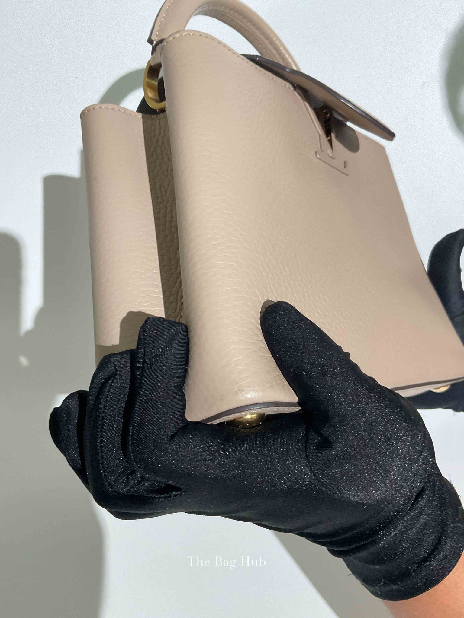Louis Vuitton Galet Cuir Taurillon Leather Capucines BB Bag