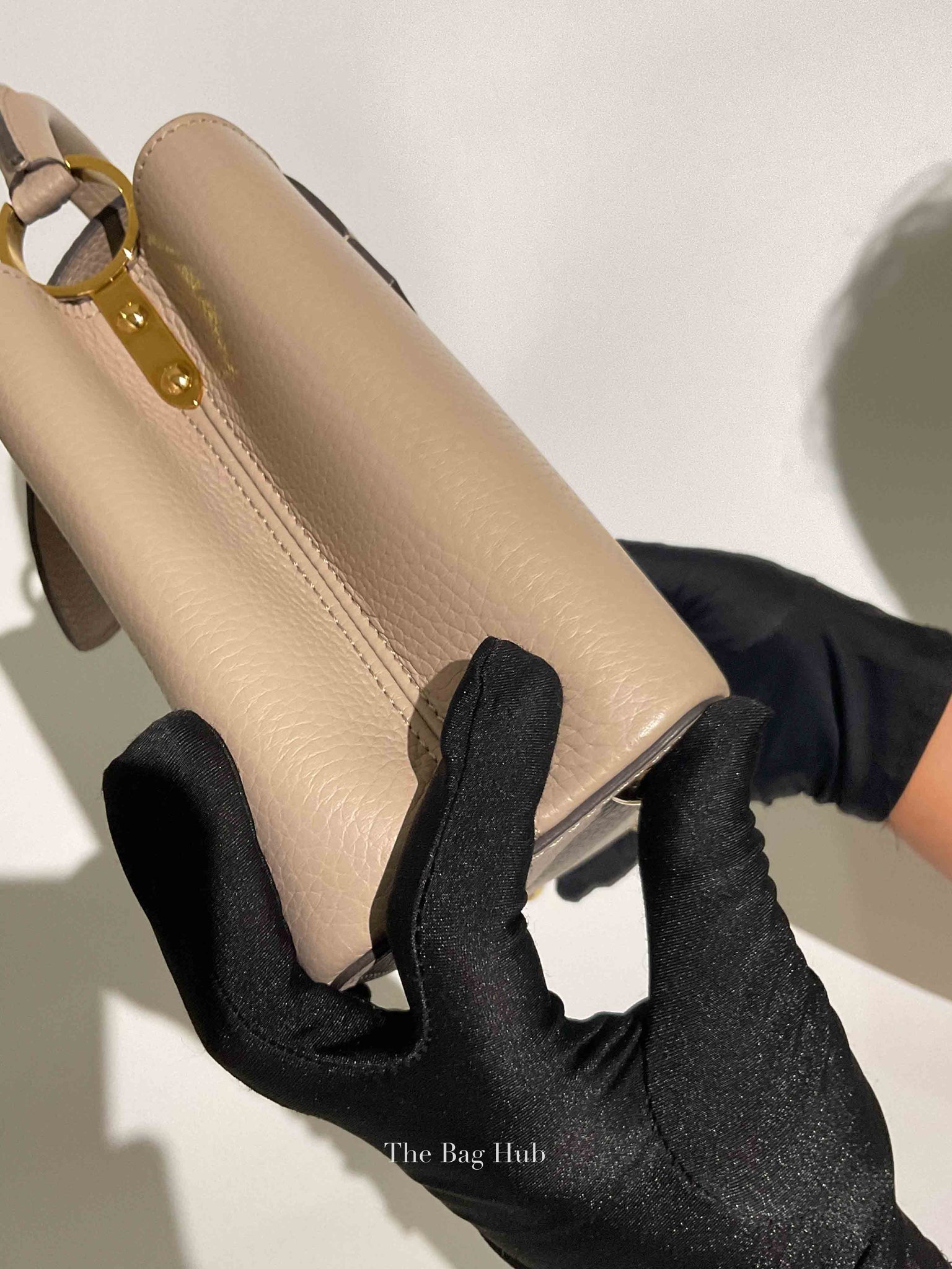 Louis Vuitton Galet Cuir Taurillon Leather Capucines BB Bag