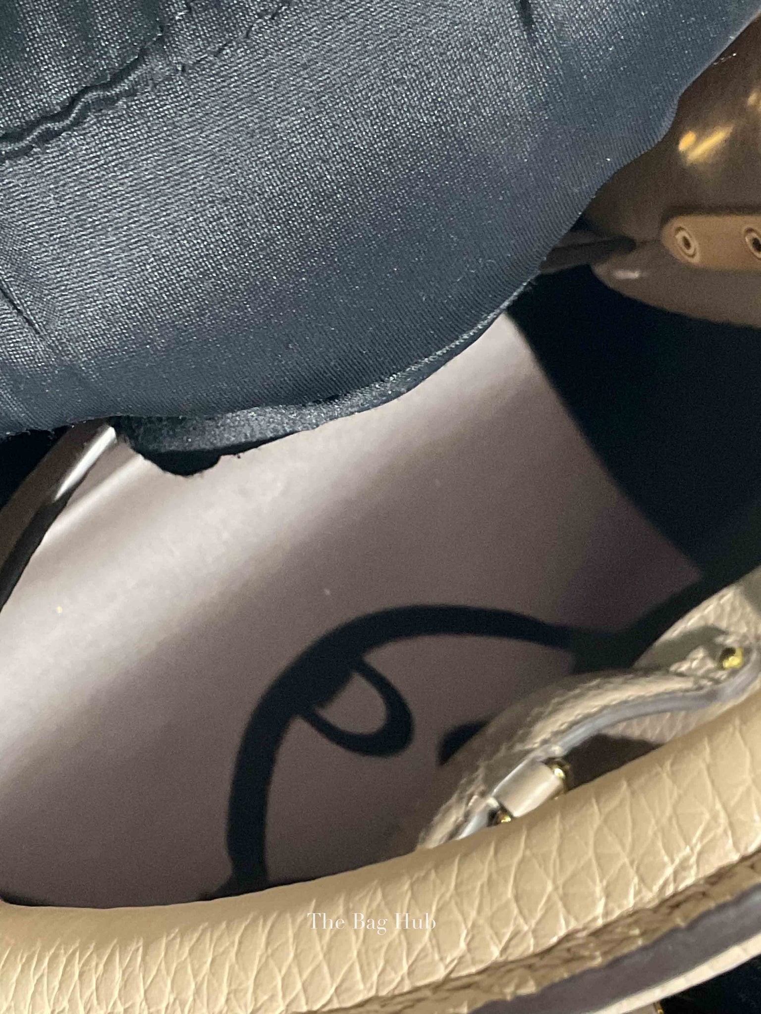 Louis Vuitton Galet Cuir Taurillon Leather Capucines BB Bag