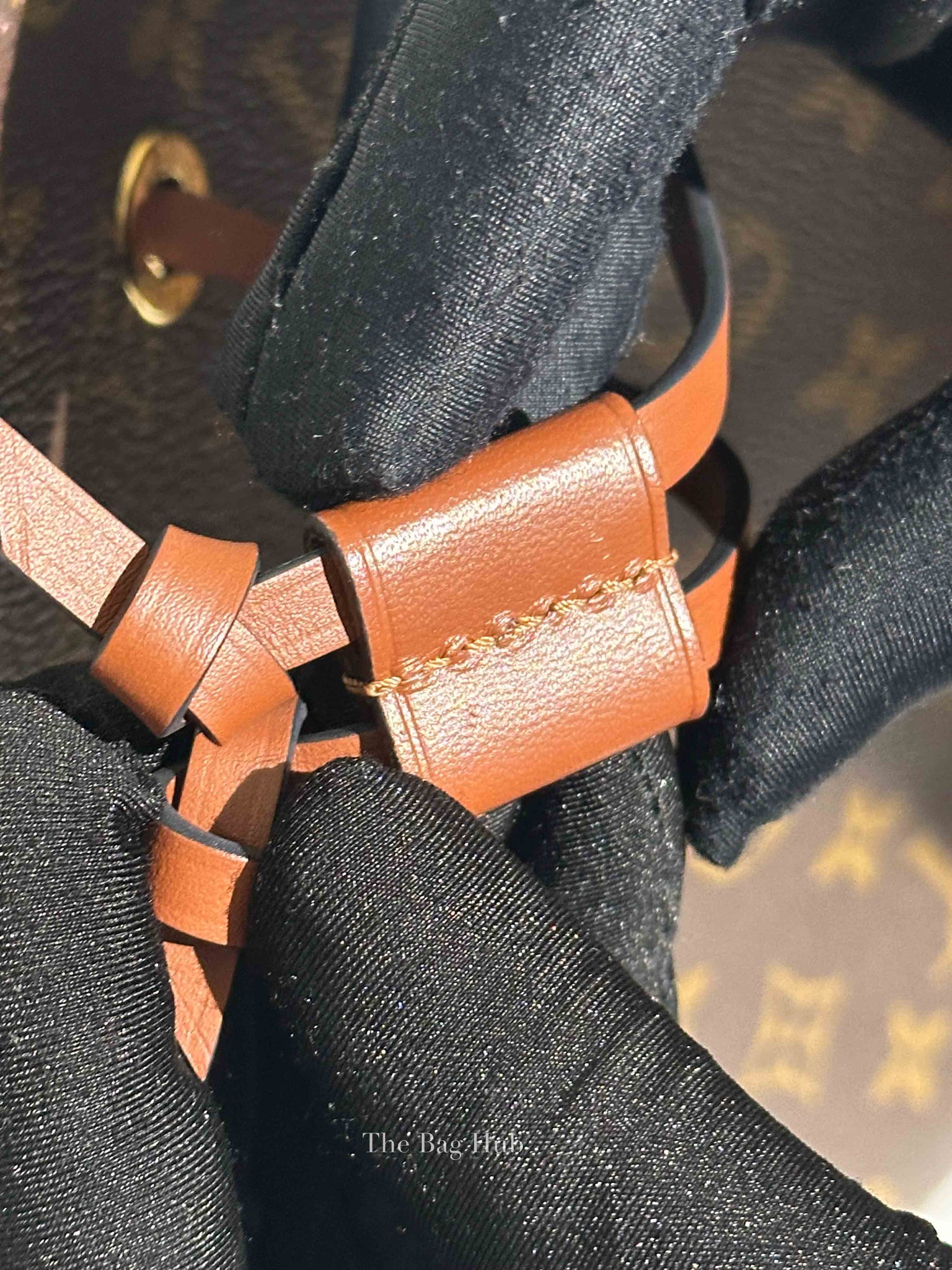 Louis Vuitton Caramel Monogram Canvas NeoNoe MM Bag