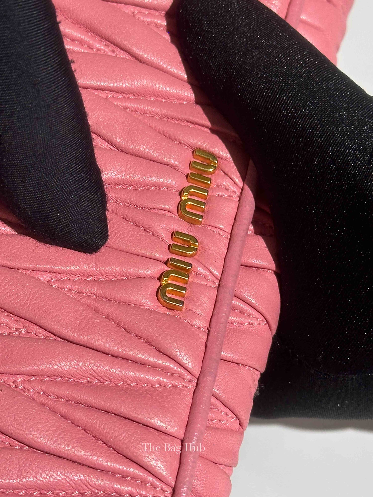 Miu Miu Geranio Leather Matelasse Long Walllet