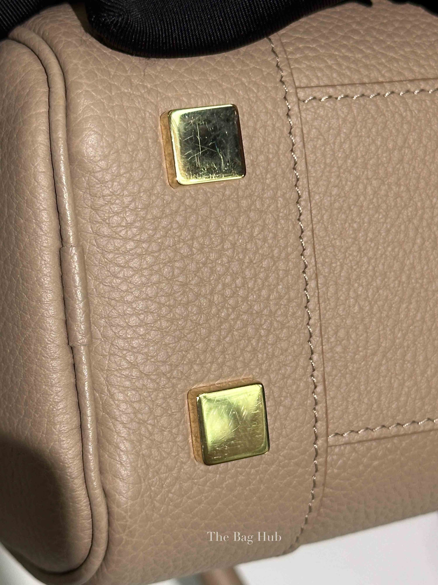 Loewe Sand Soft Grained Calfskin Amazona 23 Bag