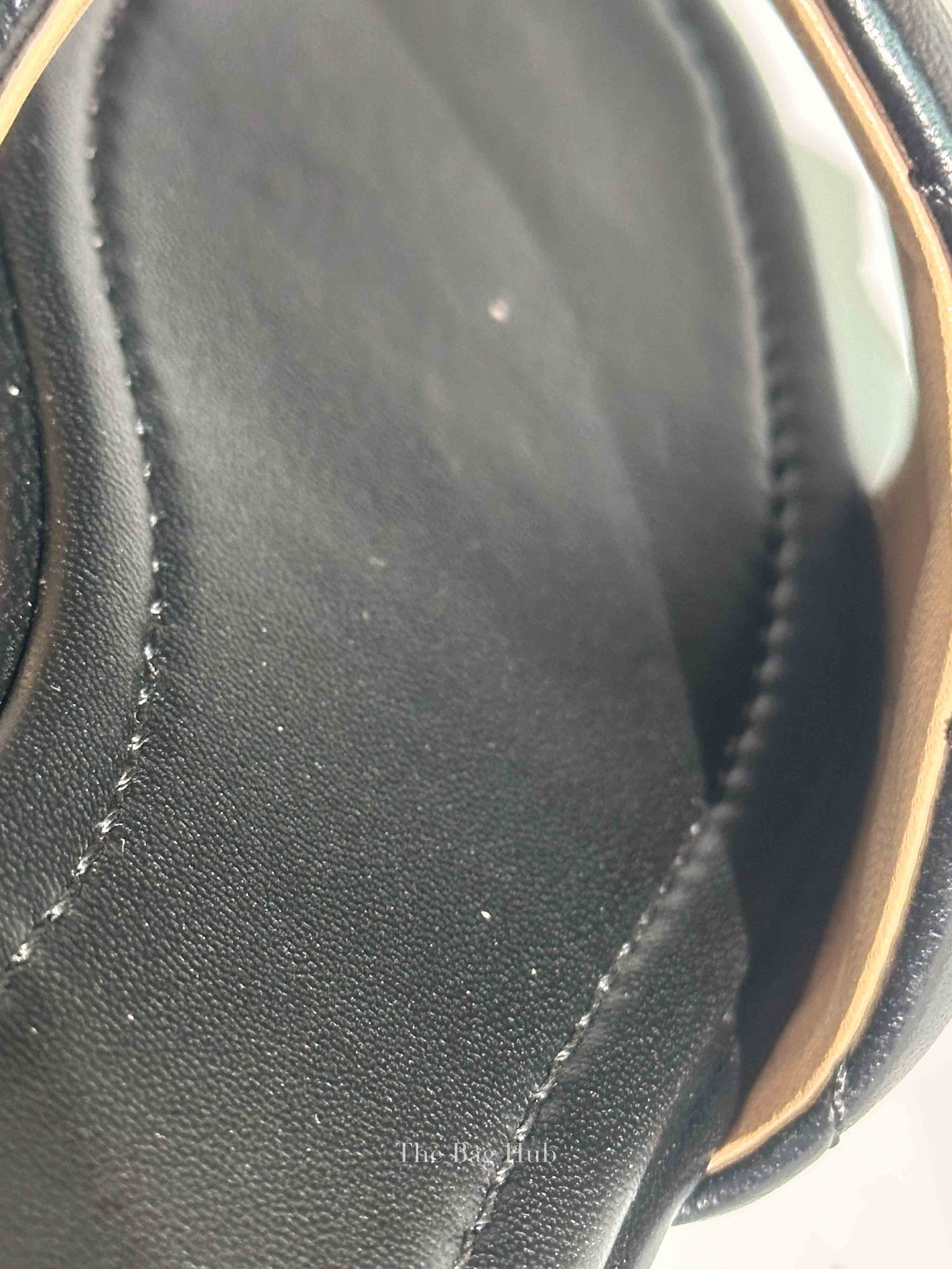 Valentino Garavani Black Leather Roman Stud Slides Size 37