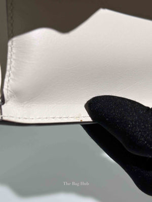 Gucci White Leather Floral Embroidered Medium Sylvie Top Handle Shoulder Bag