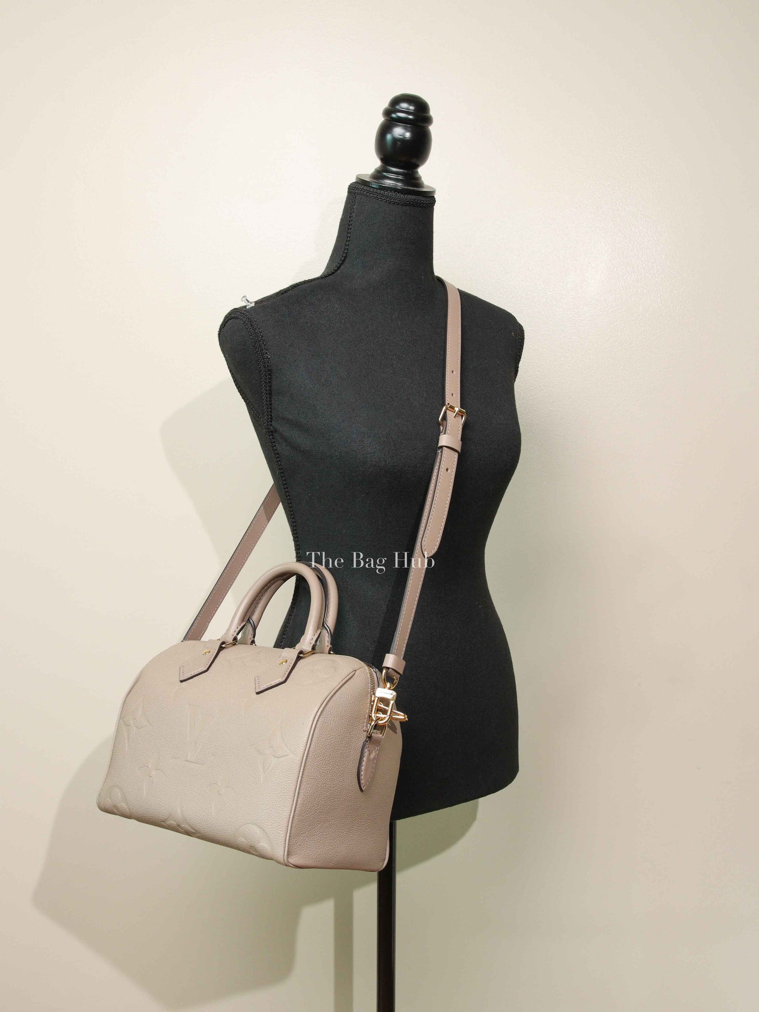 Louis Vuitton Dune Empreinte Monogram Leather Giant Speedy Bandouliere 25 Bag