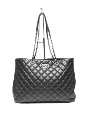Chanel Black Lambskin Quilted Classic CC Large Shopping Tote Bag SHW