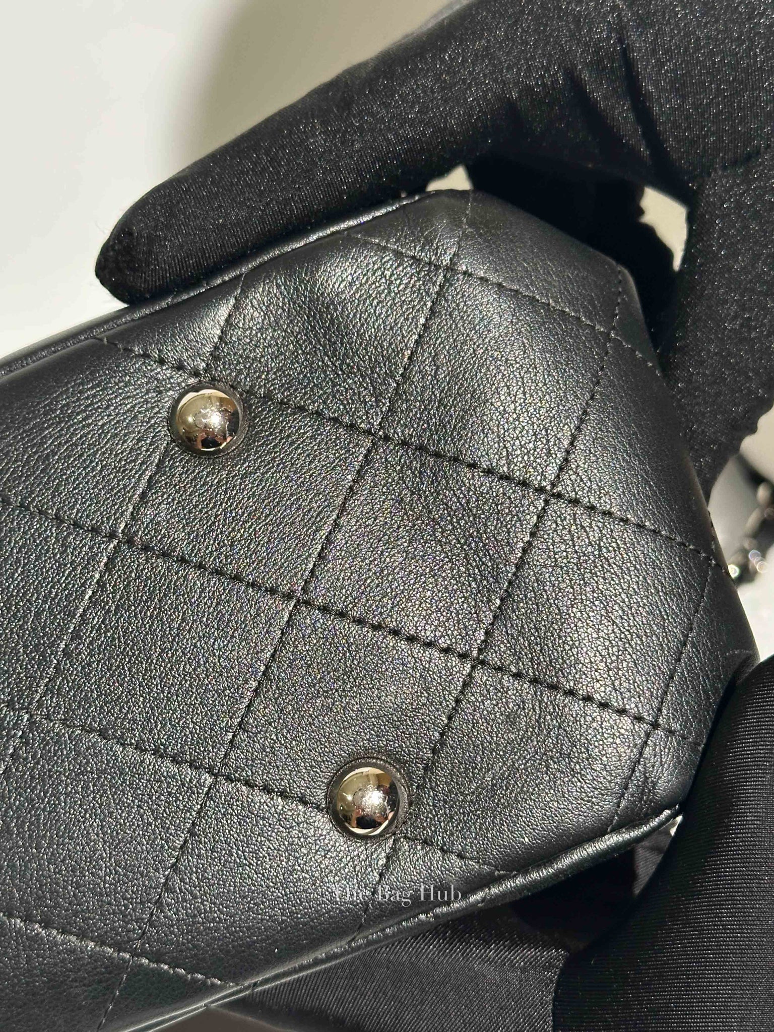 Chanel Black Lambskin Quilted Classic CC Large Shopping Tote Bag SHW