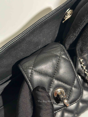 Chanel Black Lambskin Quilted Classic CC Large Shopping Tote Bag SHW