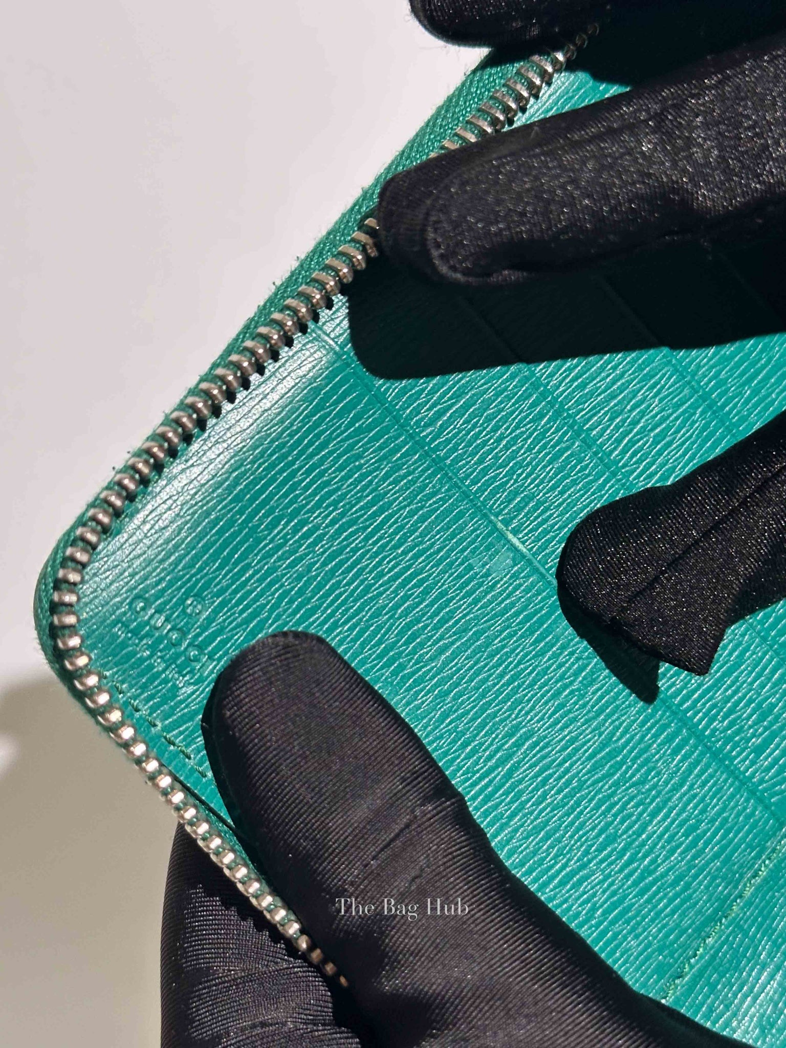 Gucci Green Calfskin Blooms Print Zip Around Long Wallet