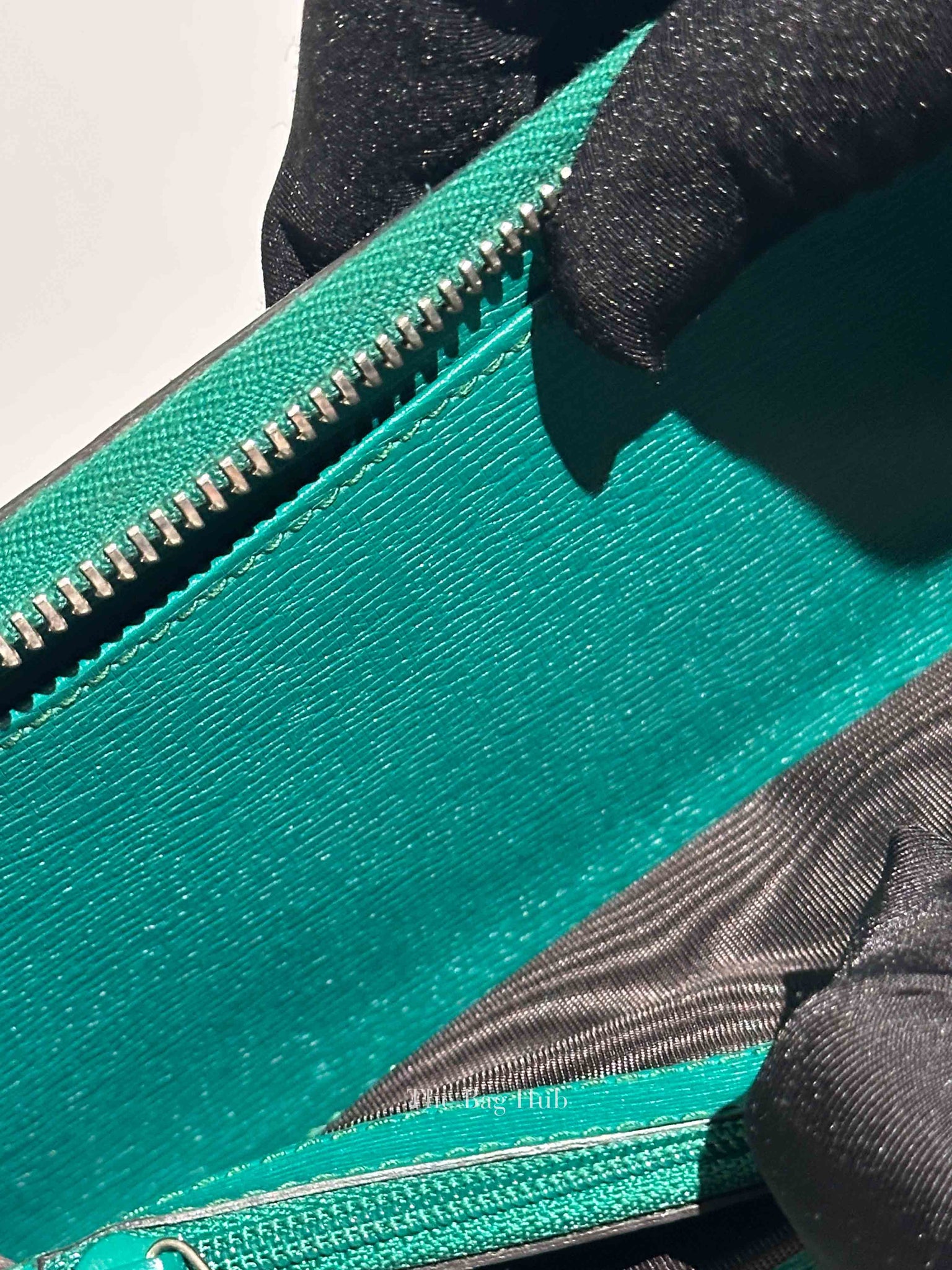 Gucci Green Calfskin Blooms Print Zip Around Long Wallet