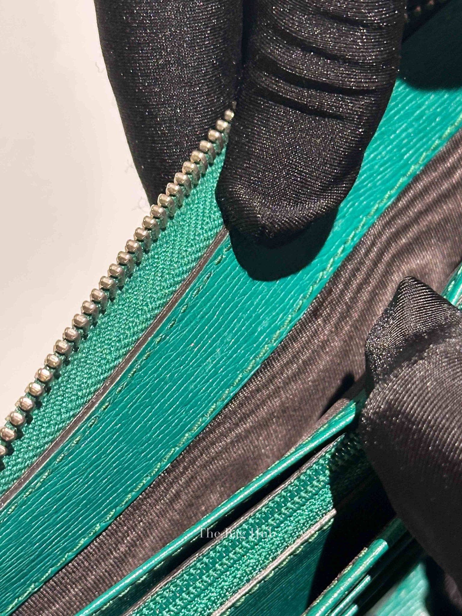 Gucci Green Calfskin Blooms Print Zip Around Long Wallet