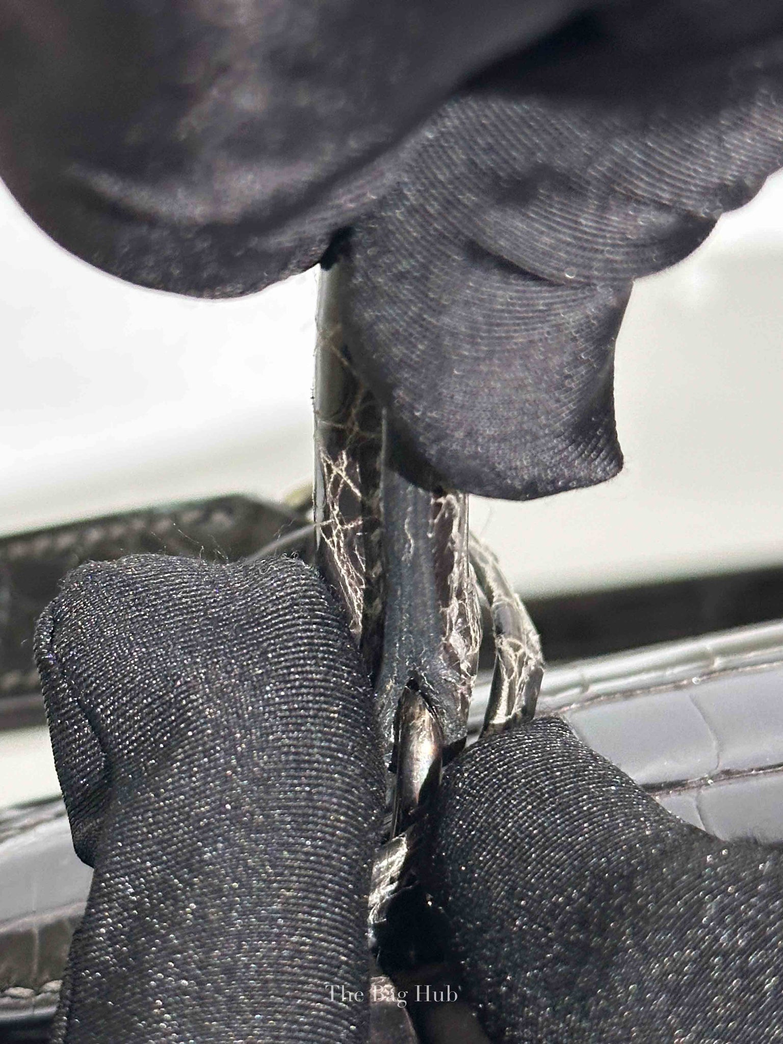 Hermes Black Shiny Porosus Crocodile Kelly 28 Bag PHW