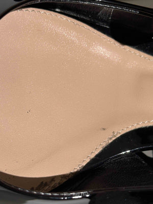Gucci Black Patent Leather Signoria Chain Slingback Pumps Size 36.5