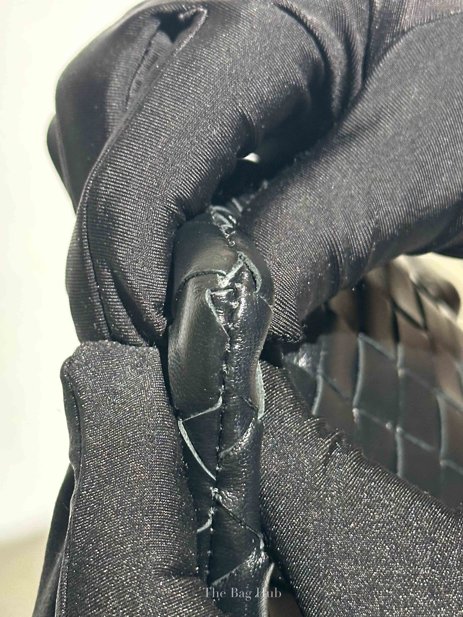 Bottega Veneta Black Intercciato Leather Medium Pouch Bag
