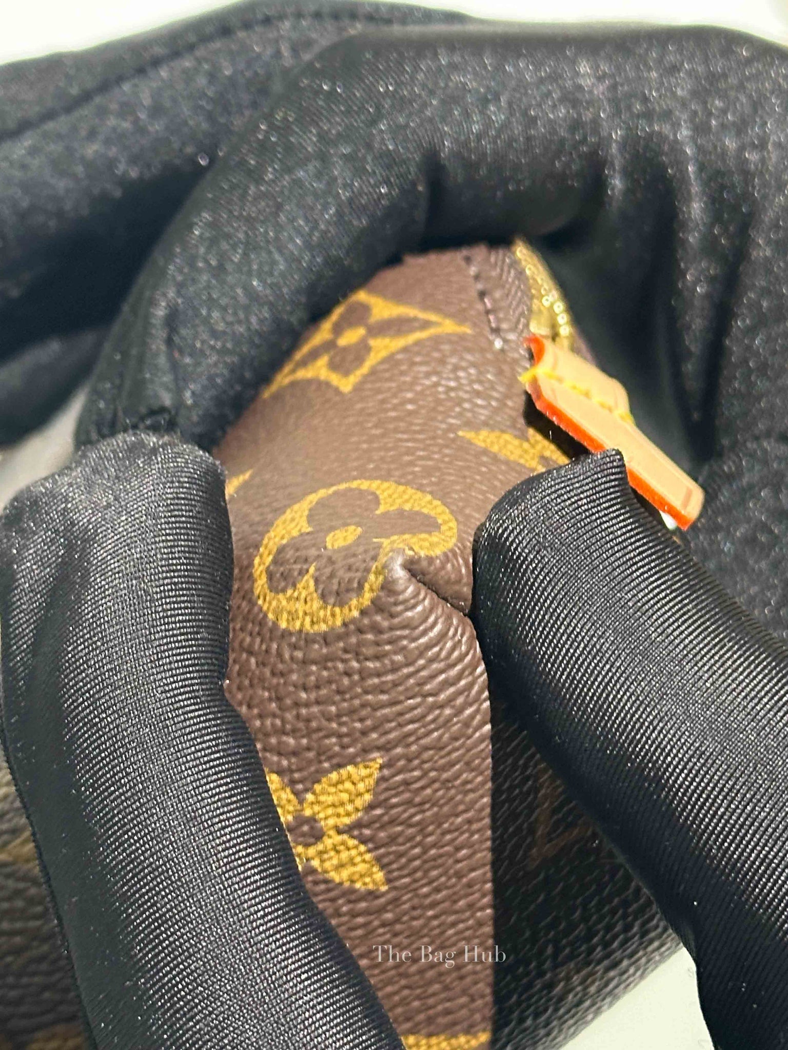 Louis Vuitton Monogram Canvas Pochette Cosmetic Pouch