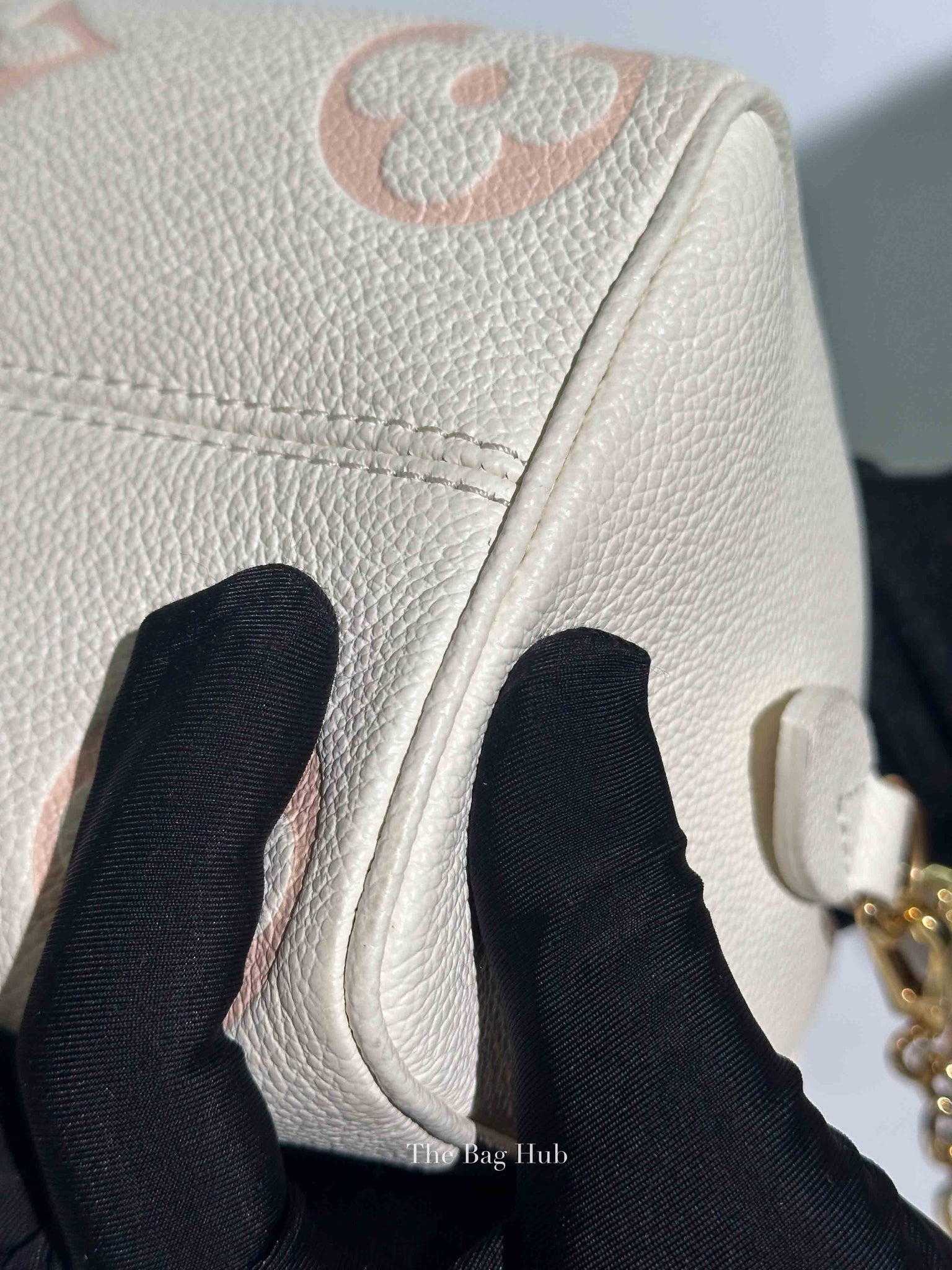 Louis Vuitton White Latte/Chamallow Bicolor Empreinte Leather Monogram Speedy Bandouliere 20 Bag