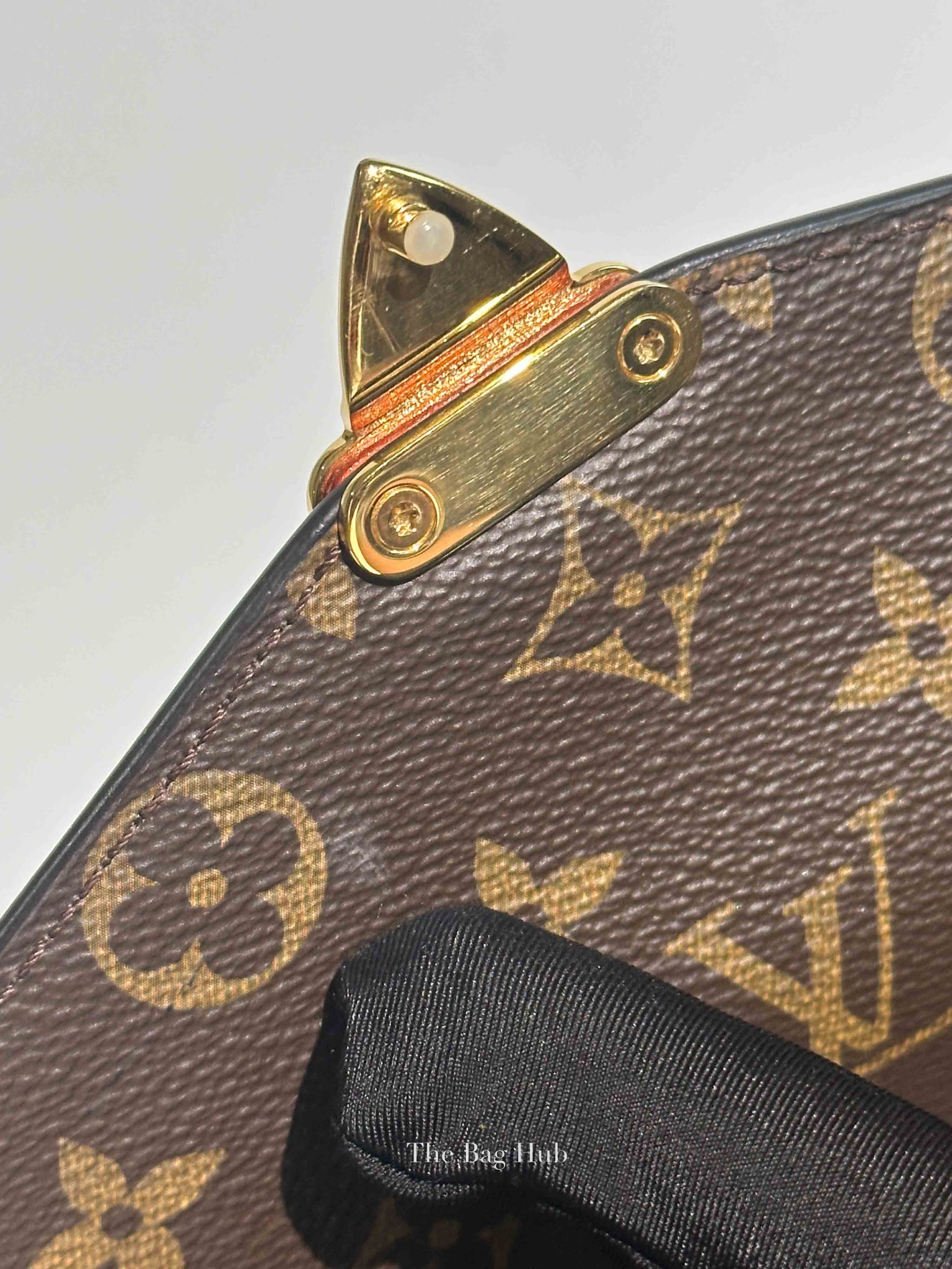 Louis Vuitton Monogram Canvas Pochette Metis Bag