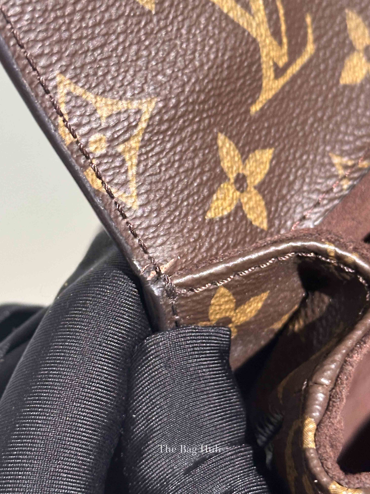 Louis Vuitton Monogram Canvas Pochette Metis Bag