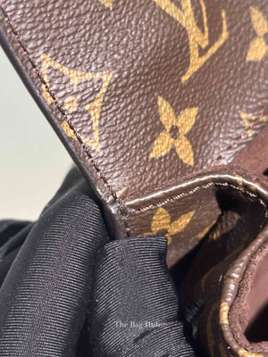 Louis Vuitton Monogram Canvas Pochette Metis Bag