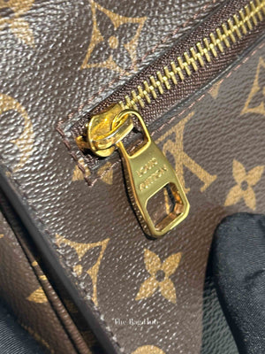 Louis Vuitton Monogram Canvas Pochette Metis Bag
