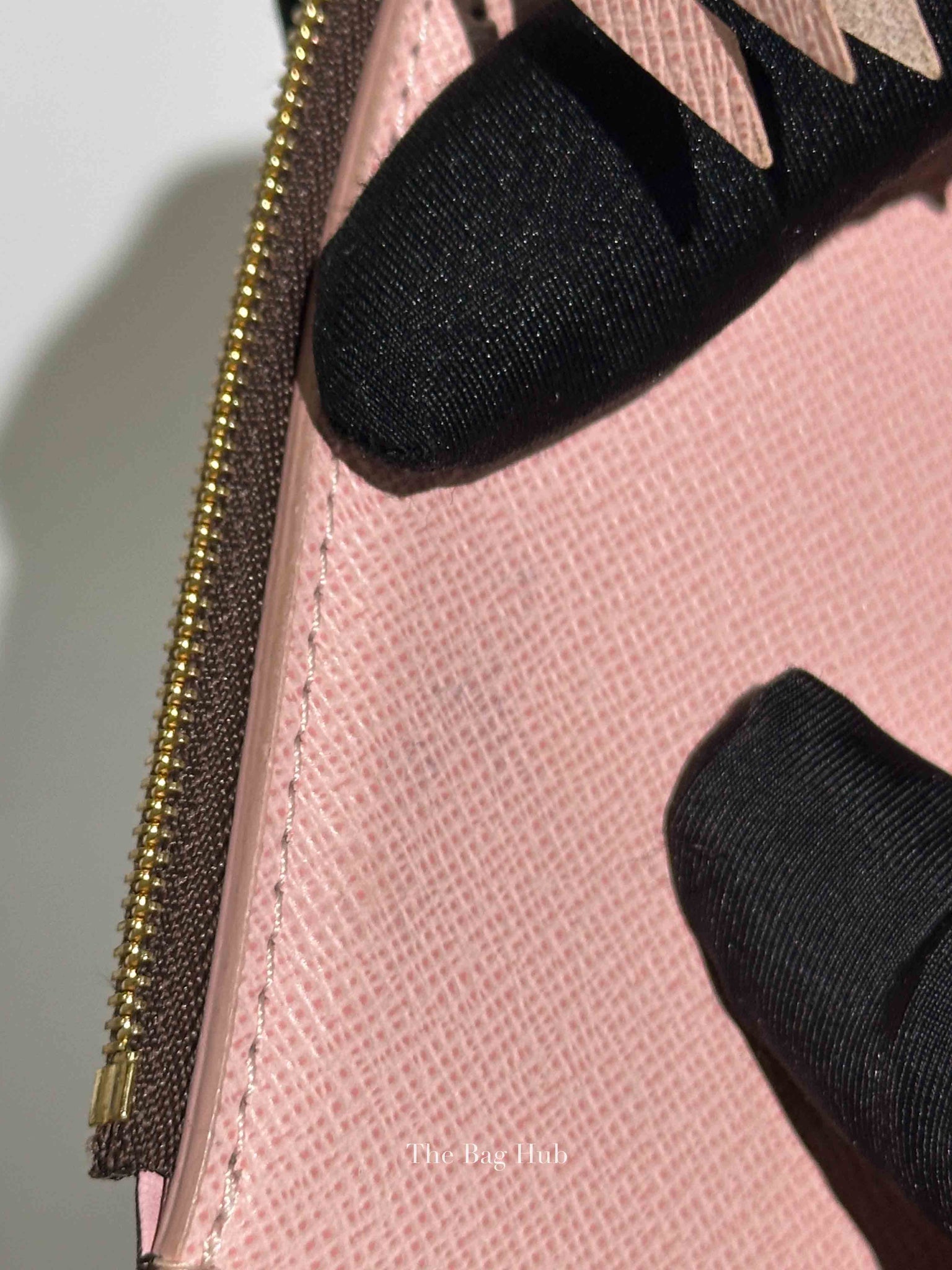 Louis Vuitton Rose Ballerine Victorine Wallet