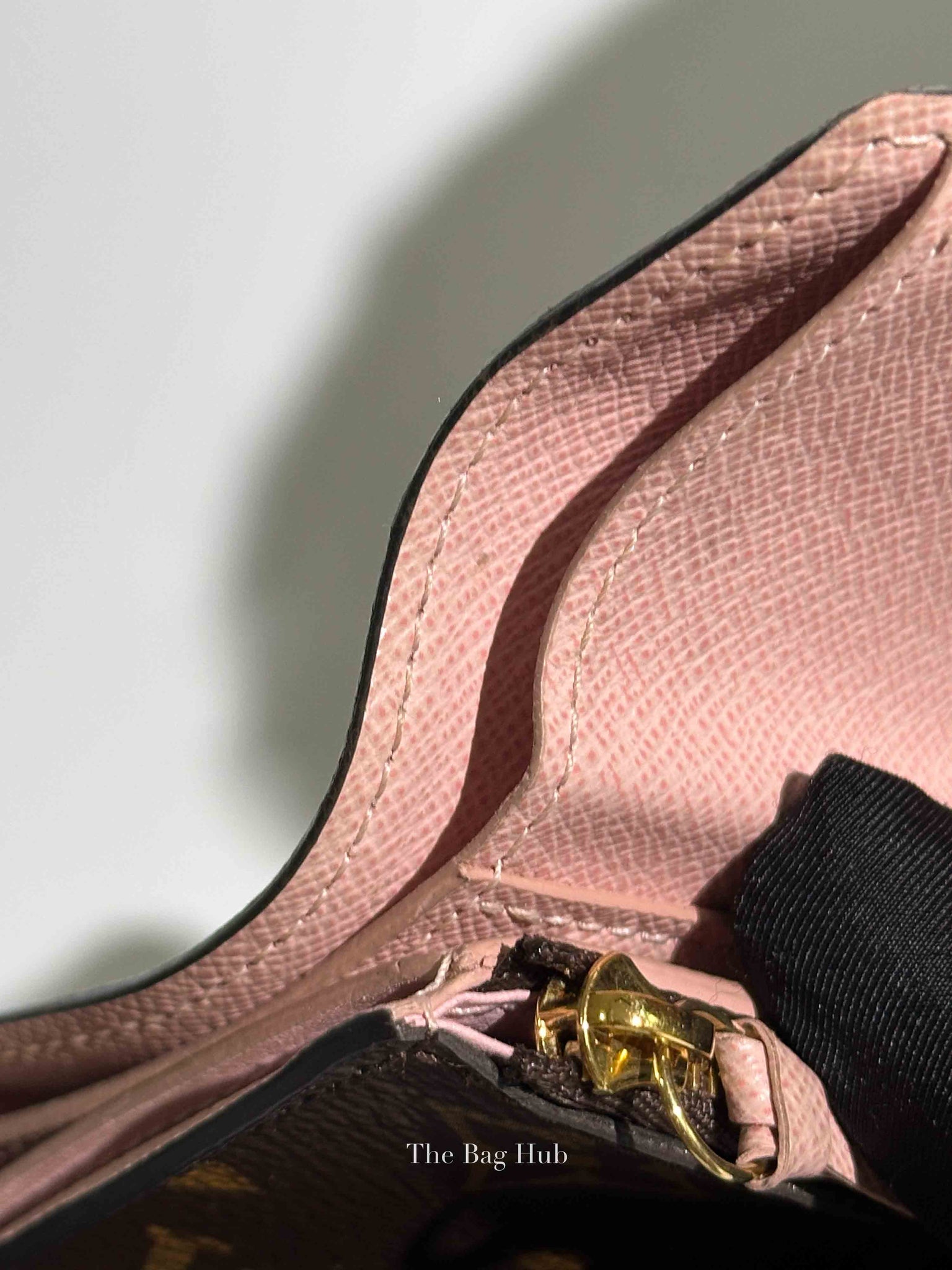 Louis Vuitton Rose Ballerine Victorine Wallet
