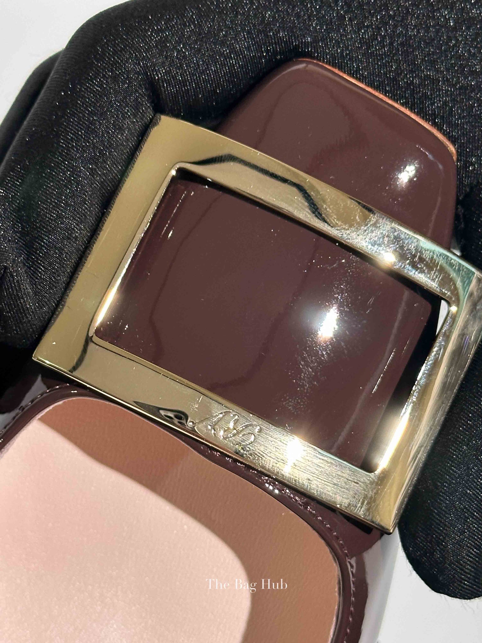 Roger Vivier Brown Patent Leather Trompette Pumps 70 Size 38