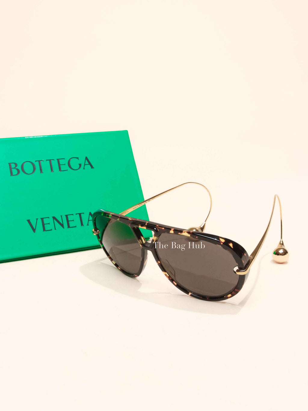 Bottega Veneta Black/Gold Acetate Material Drop Aviator Sunglasses