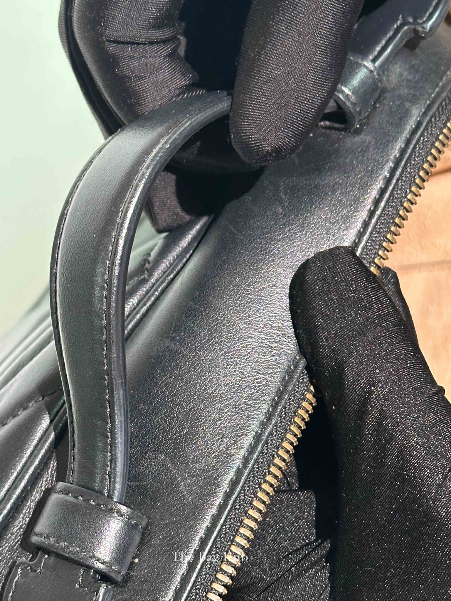Gucci Black Leather GG Marmont Top Handle Sling Bag